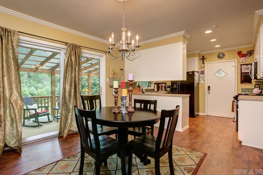 Markham Manor - Residential