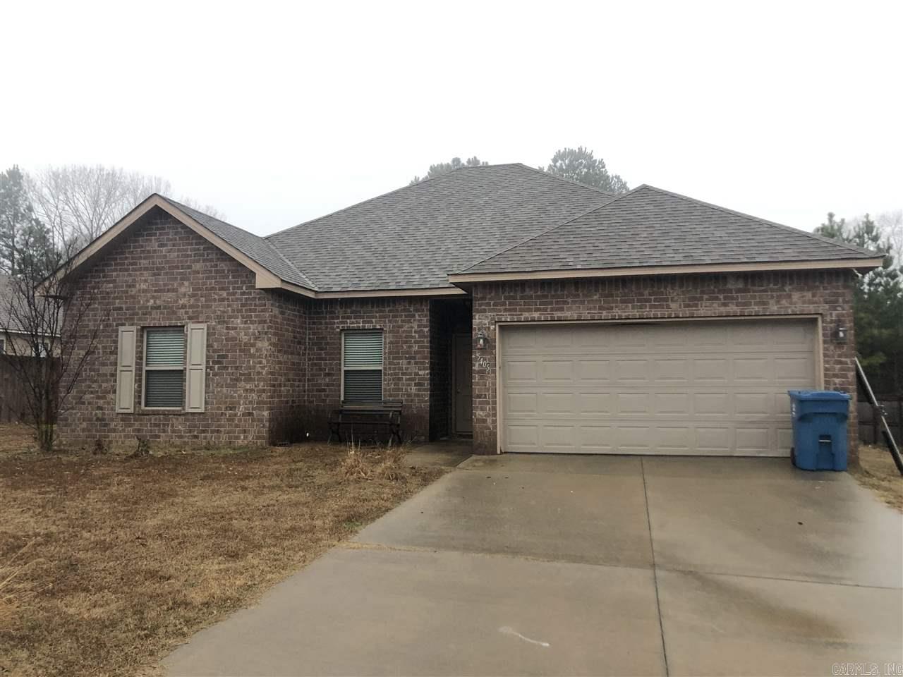 All brick home with split floor plan, granite counters and nice back yard.