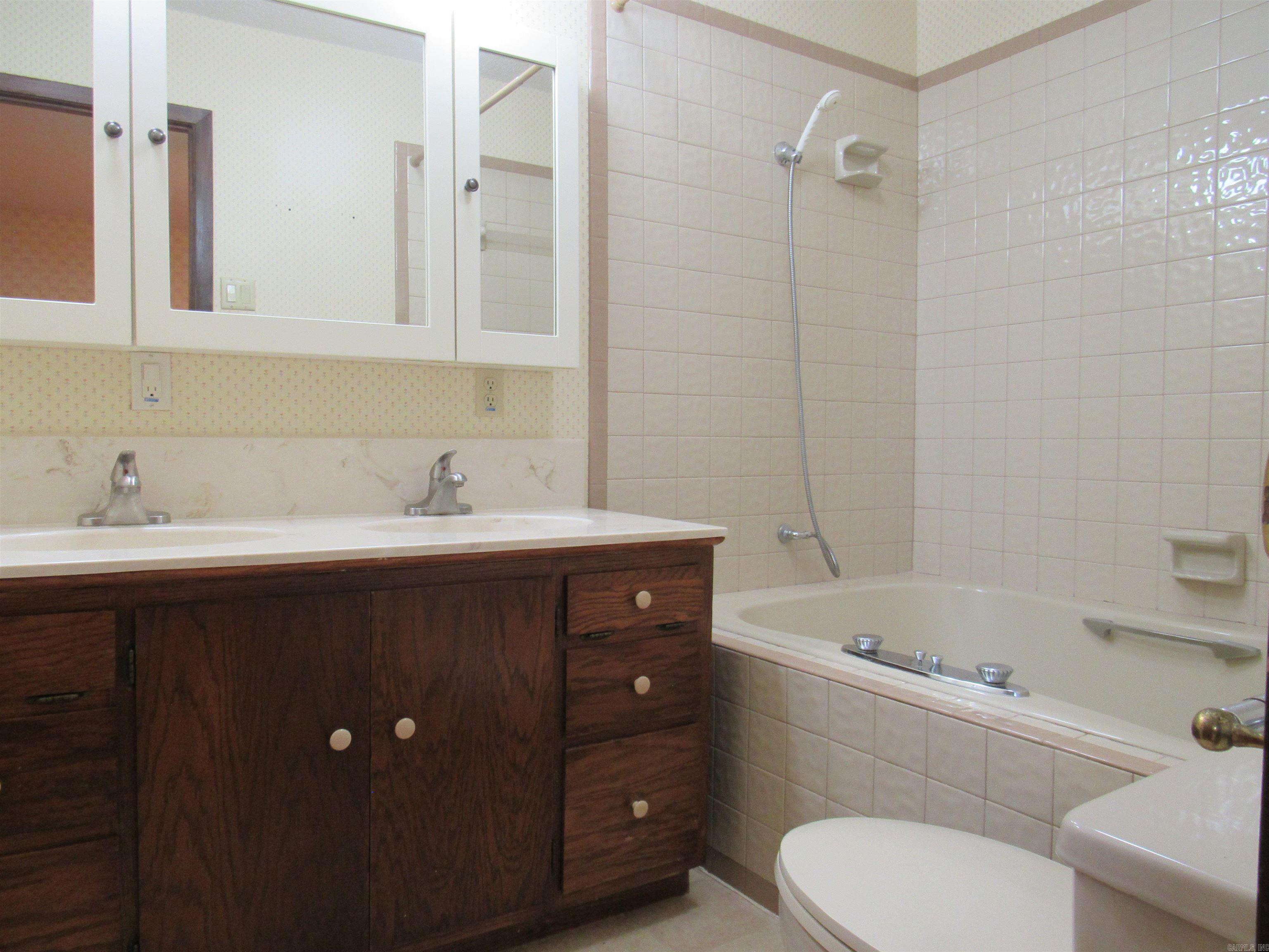 Metes & Bounds - Residential Lease