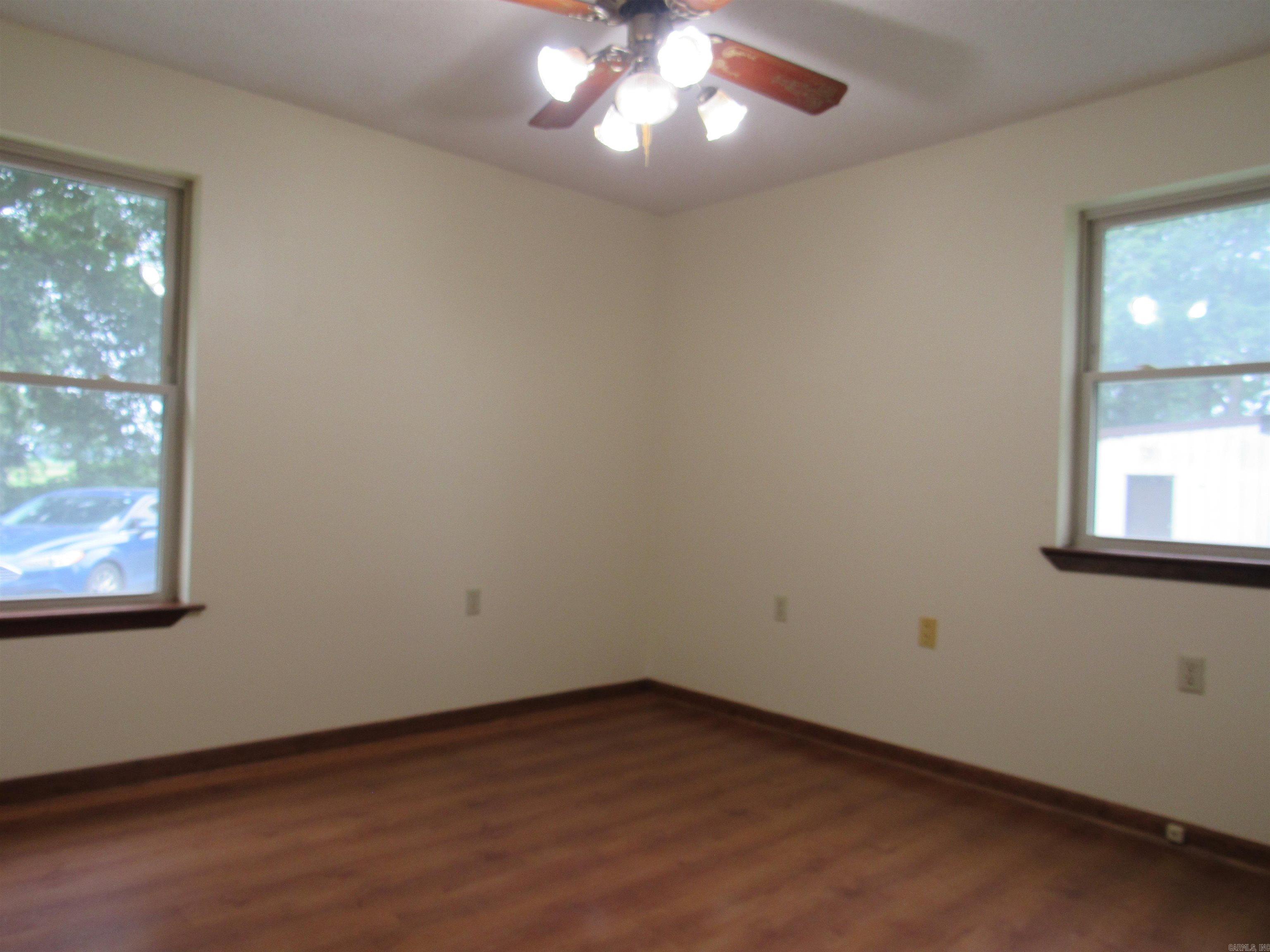 Metes & Bounds - Residential Lease