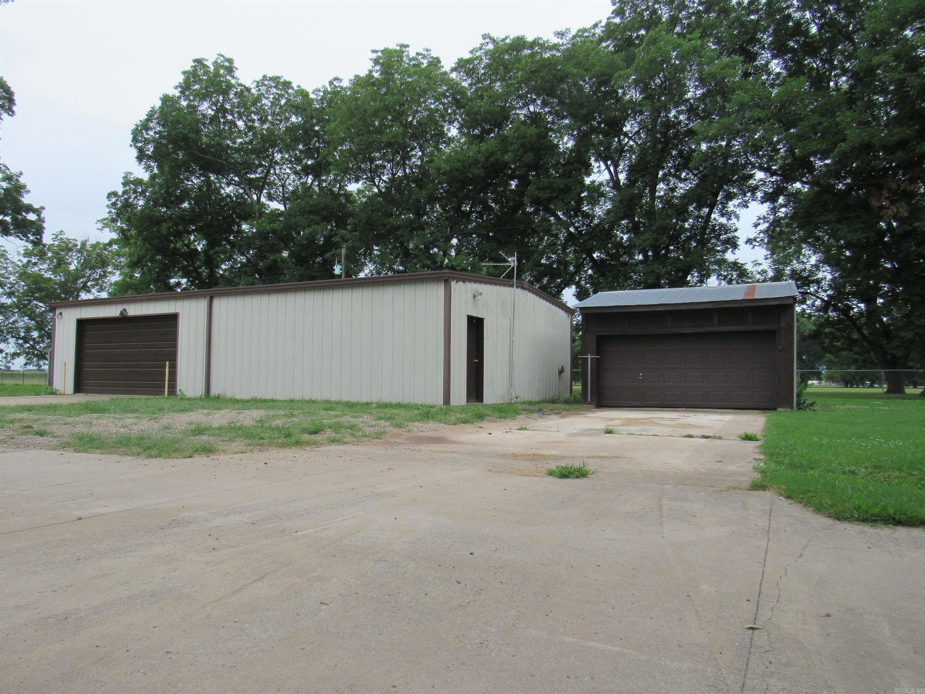 Metes & Bounds - Residential Lease