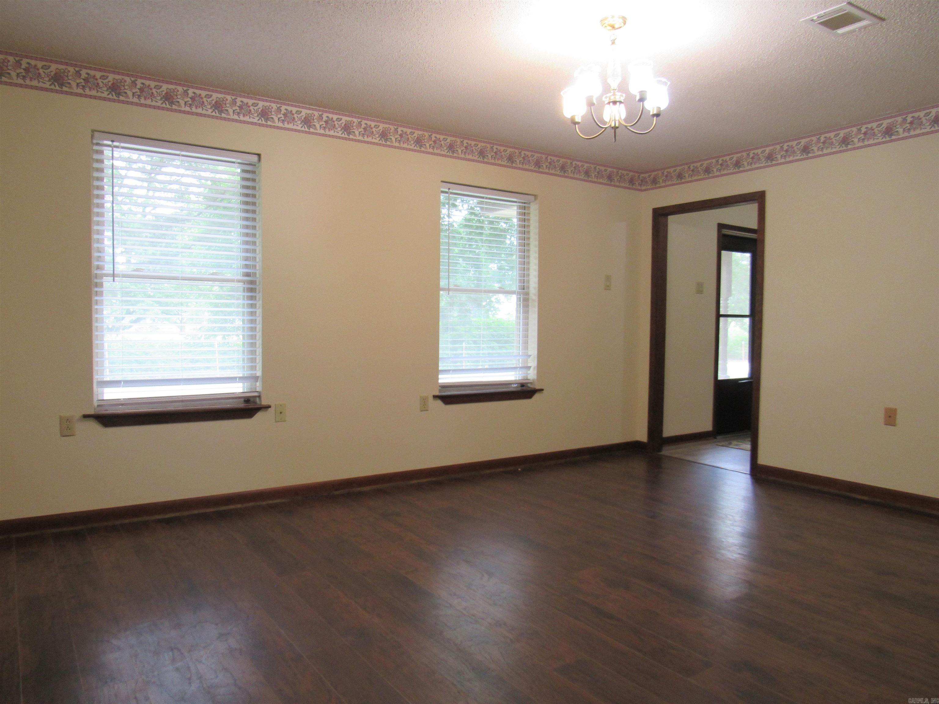 Metes & Bounds - Residential Lease
