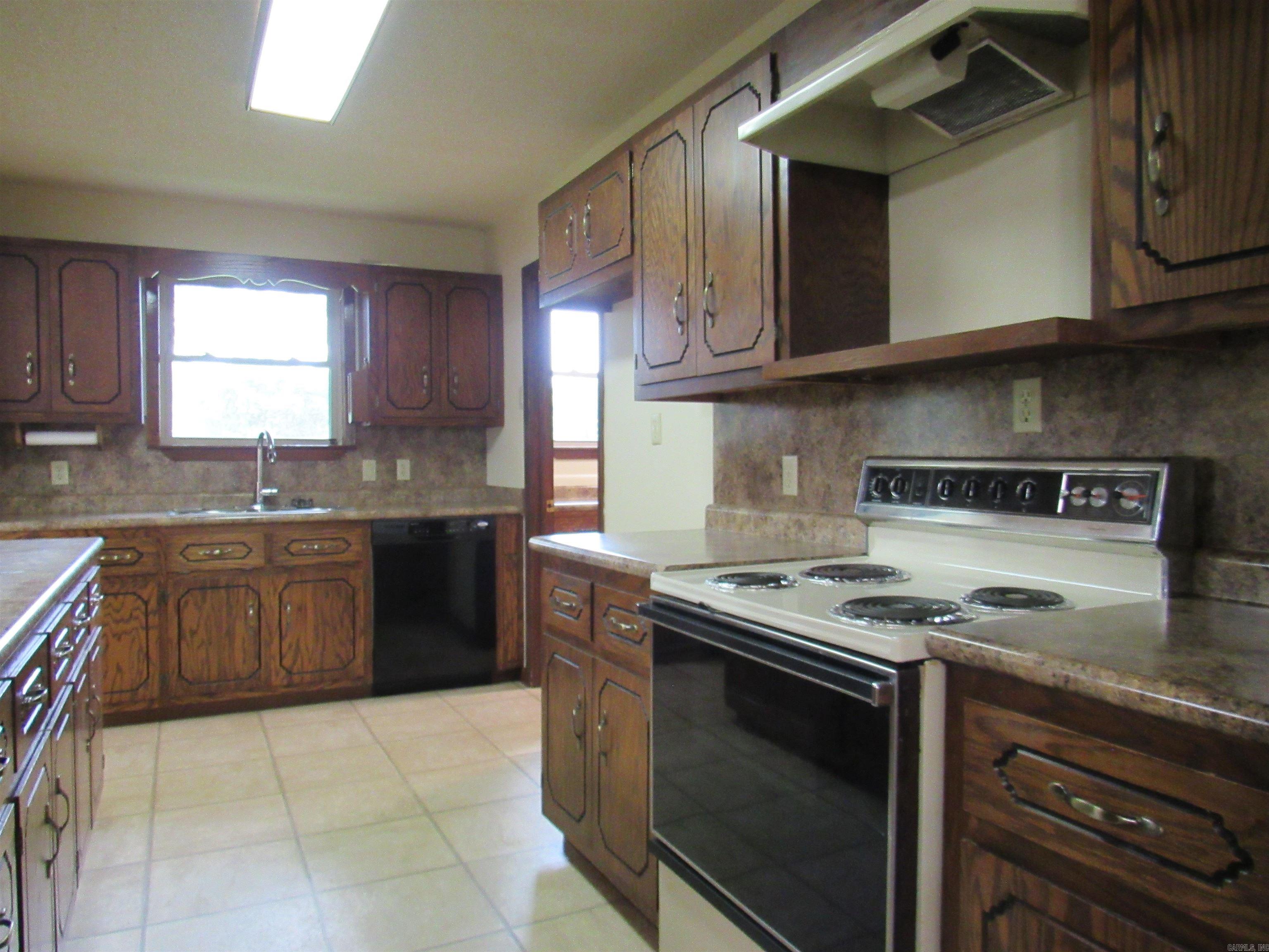 Metes & Bounds - Residential Lease