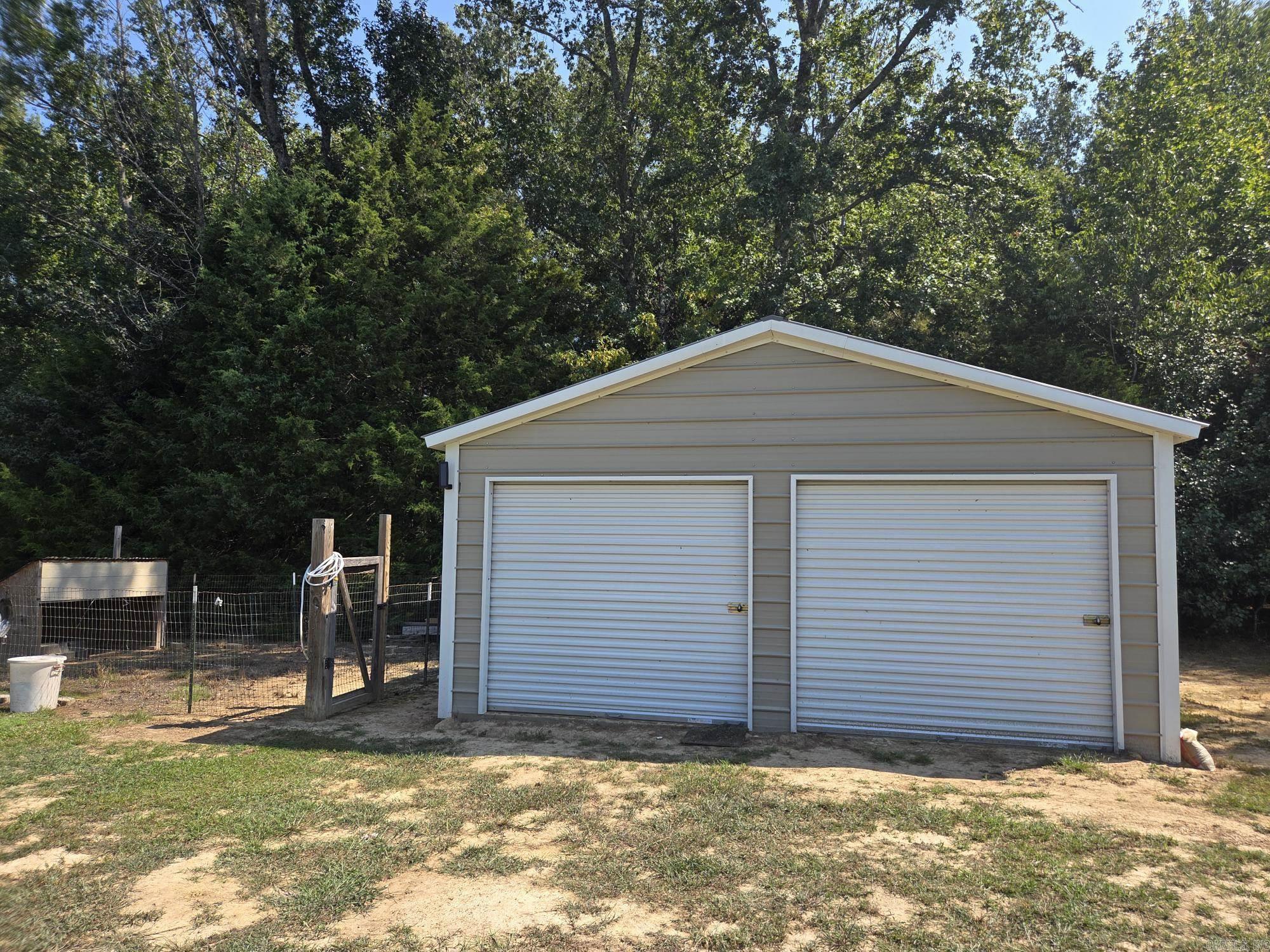 APPLE HILL - Residential