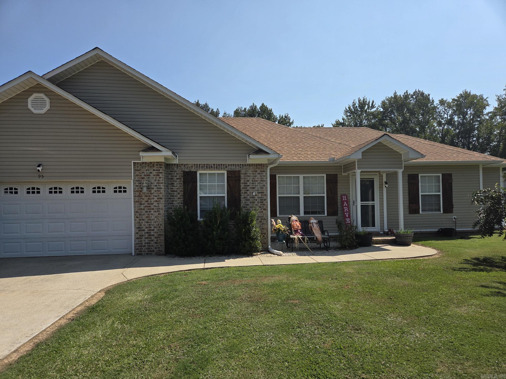 APPLE HILL - Residential