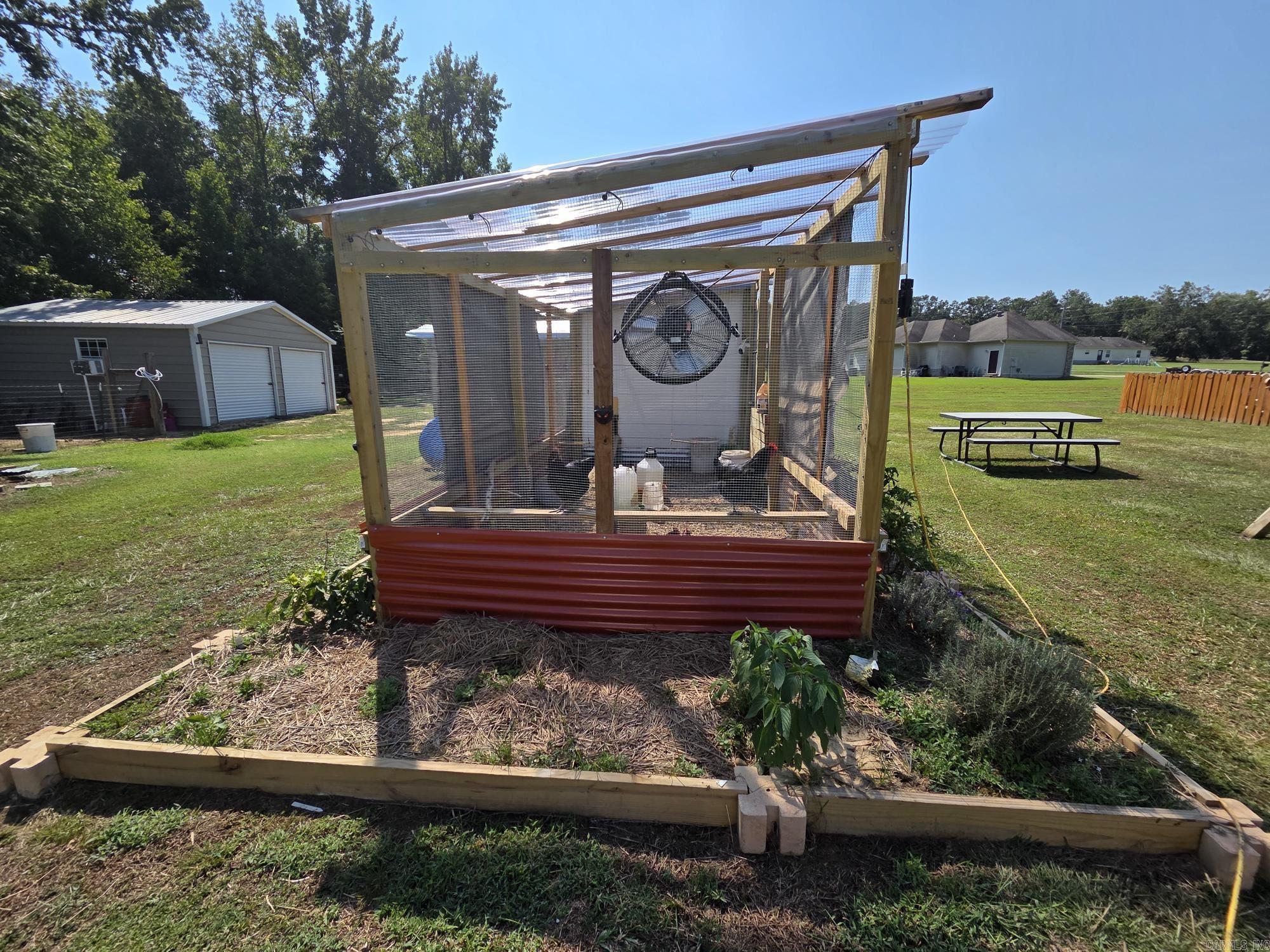 APPLE HILL - Residential