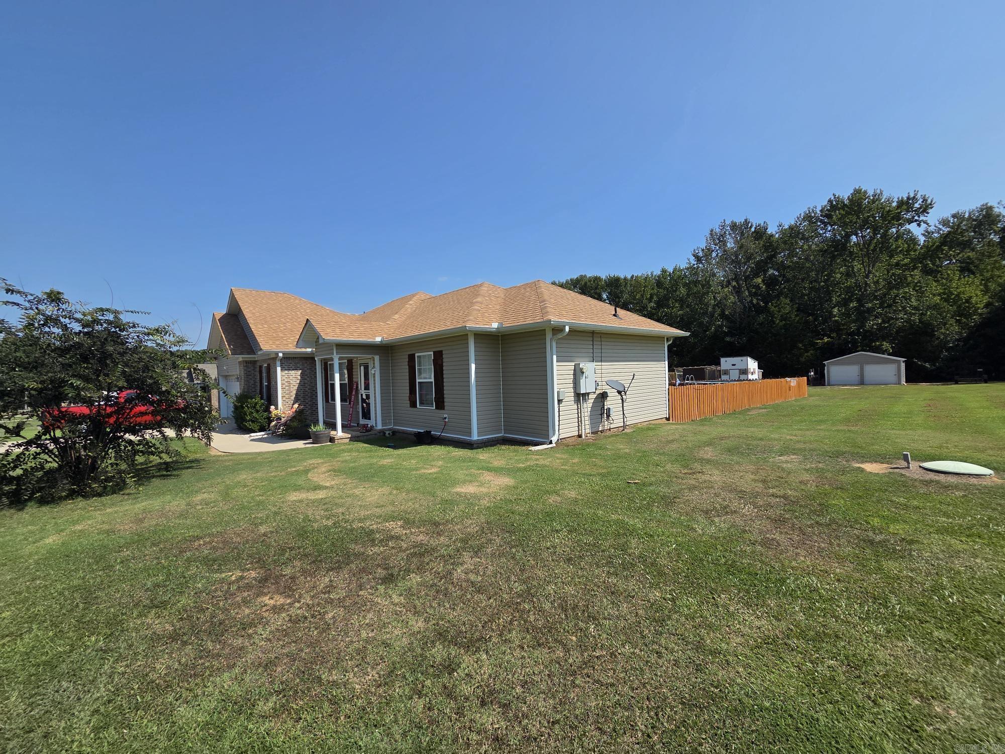APPLE HILL - Residential