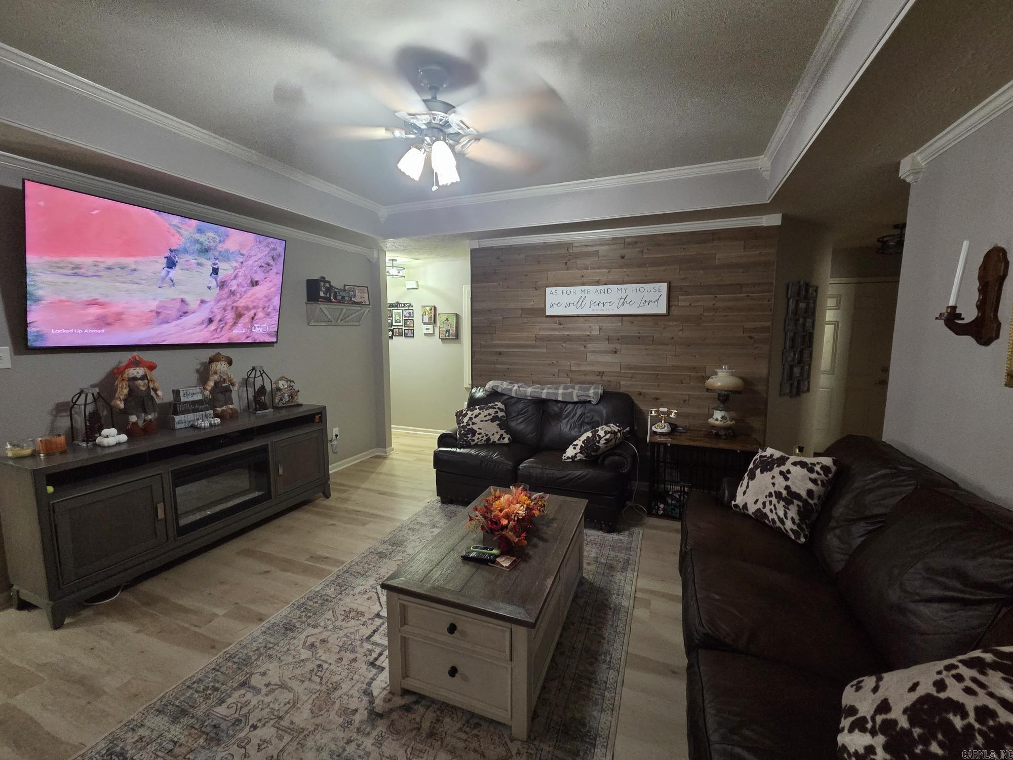 APPLE HILL - Residential