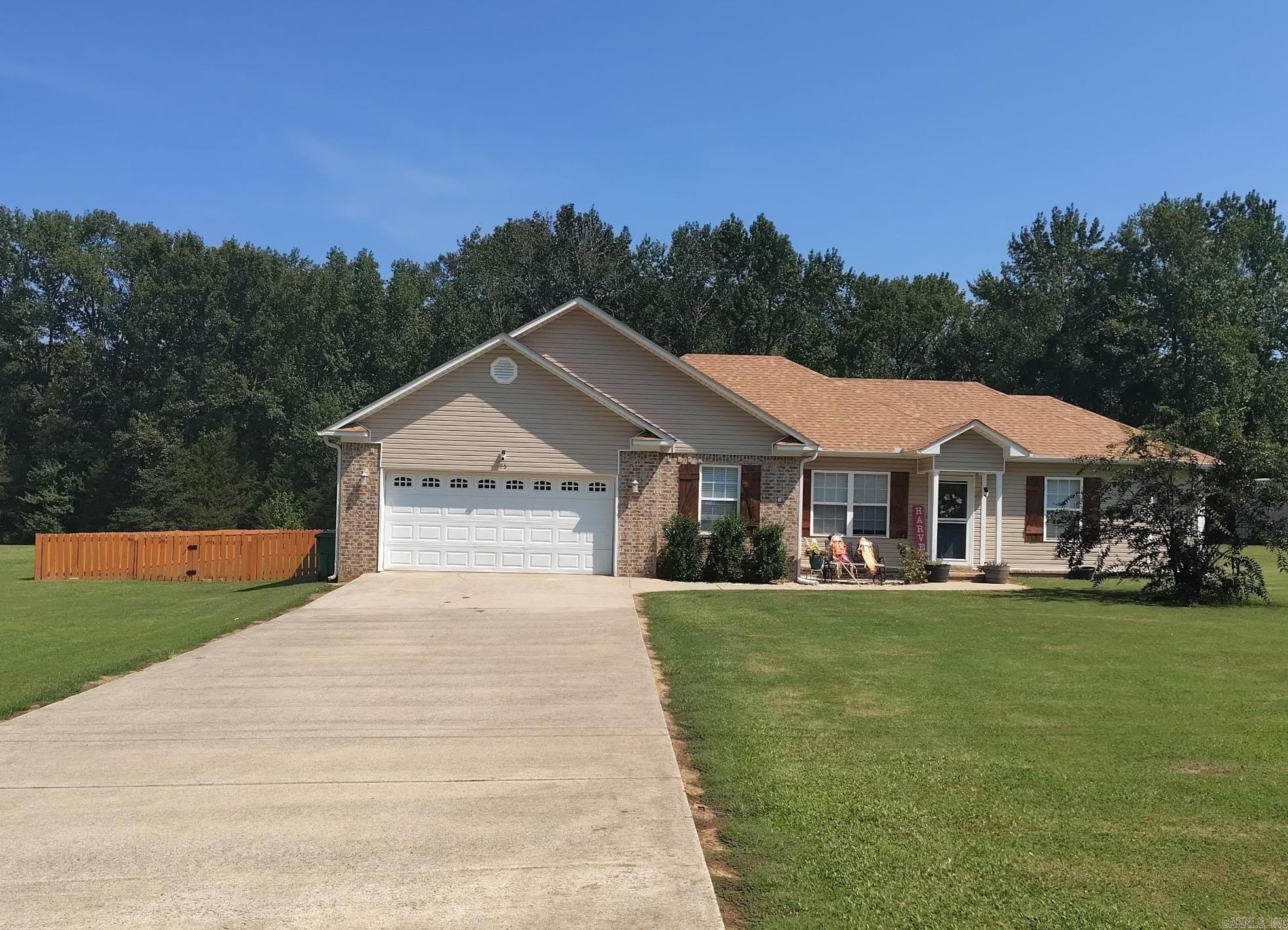 APPLE HILL - Residential