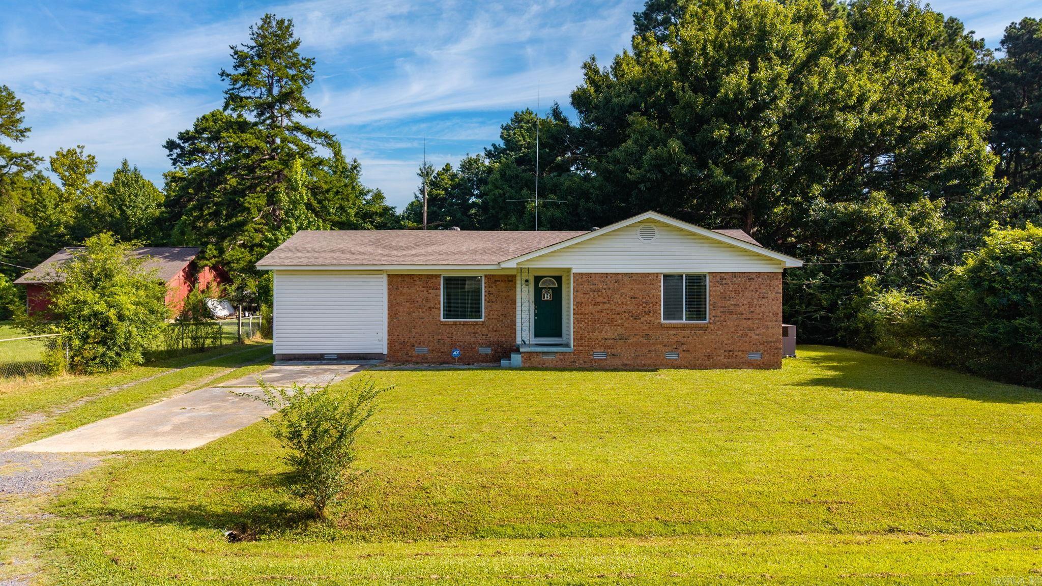 Lone Pine - Residential