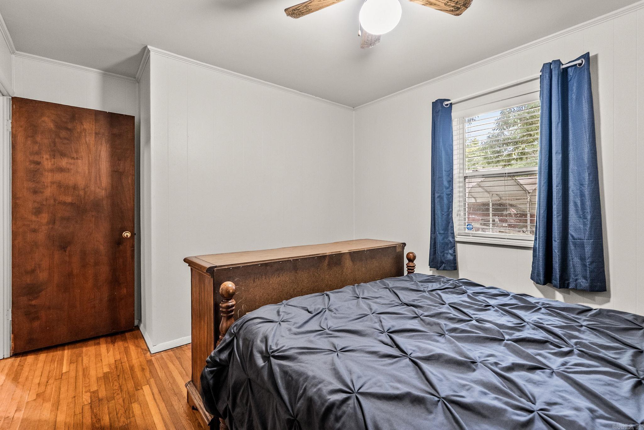 Lone Pine - Residential