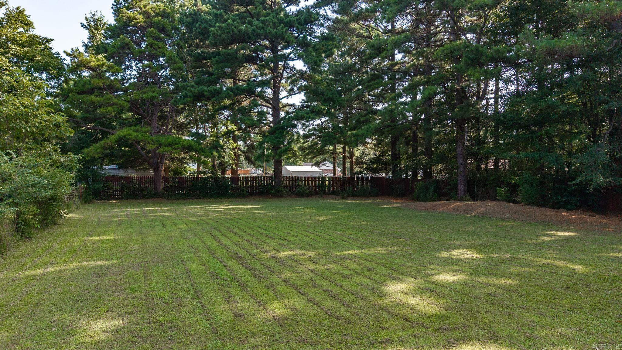 Lone Pine - Residential