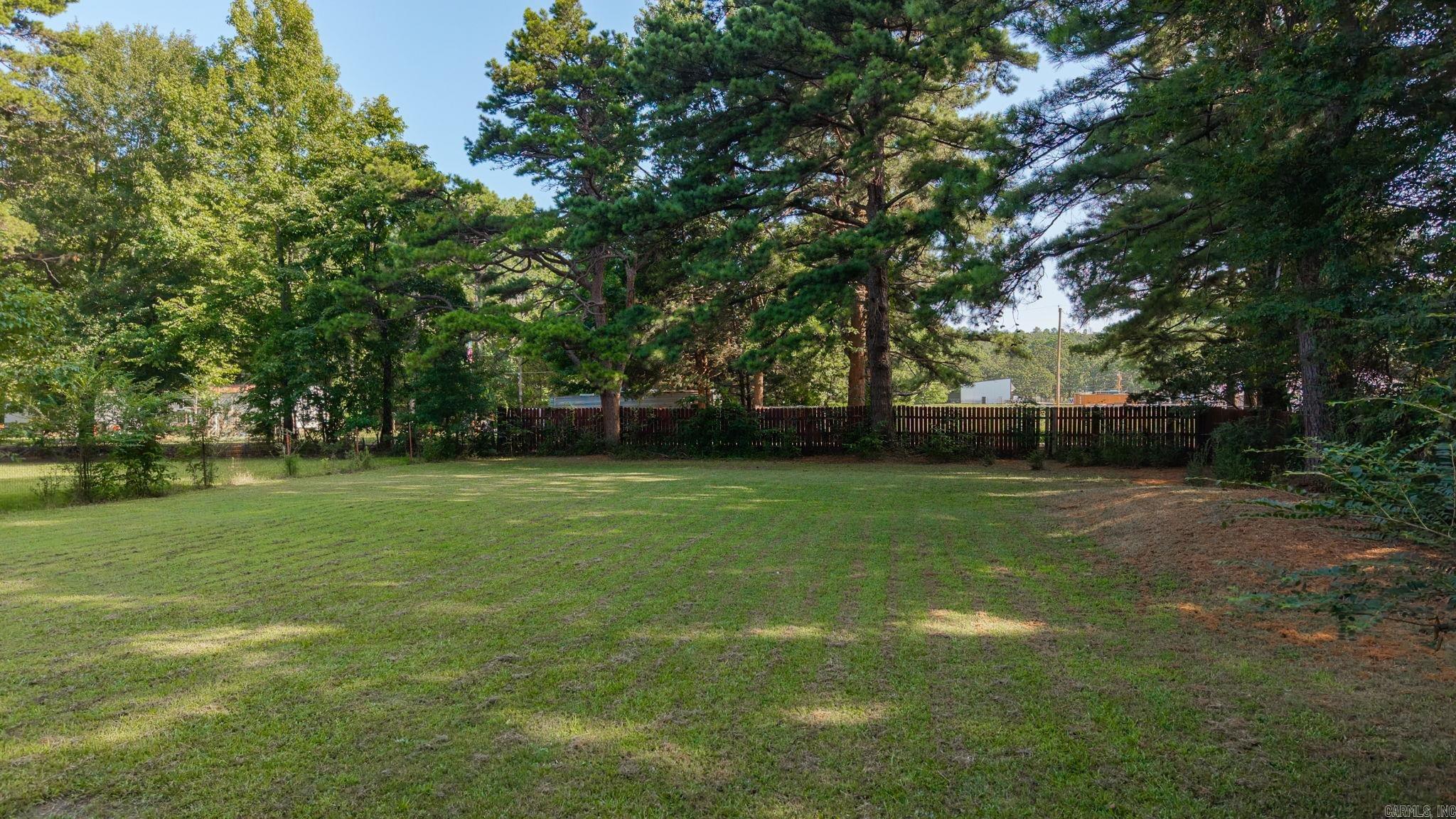 Lone Pine - Residential