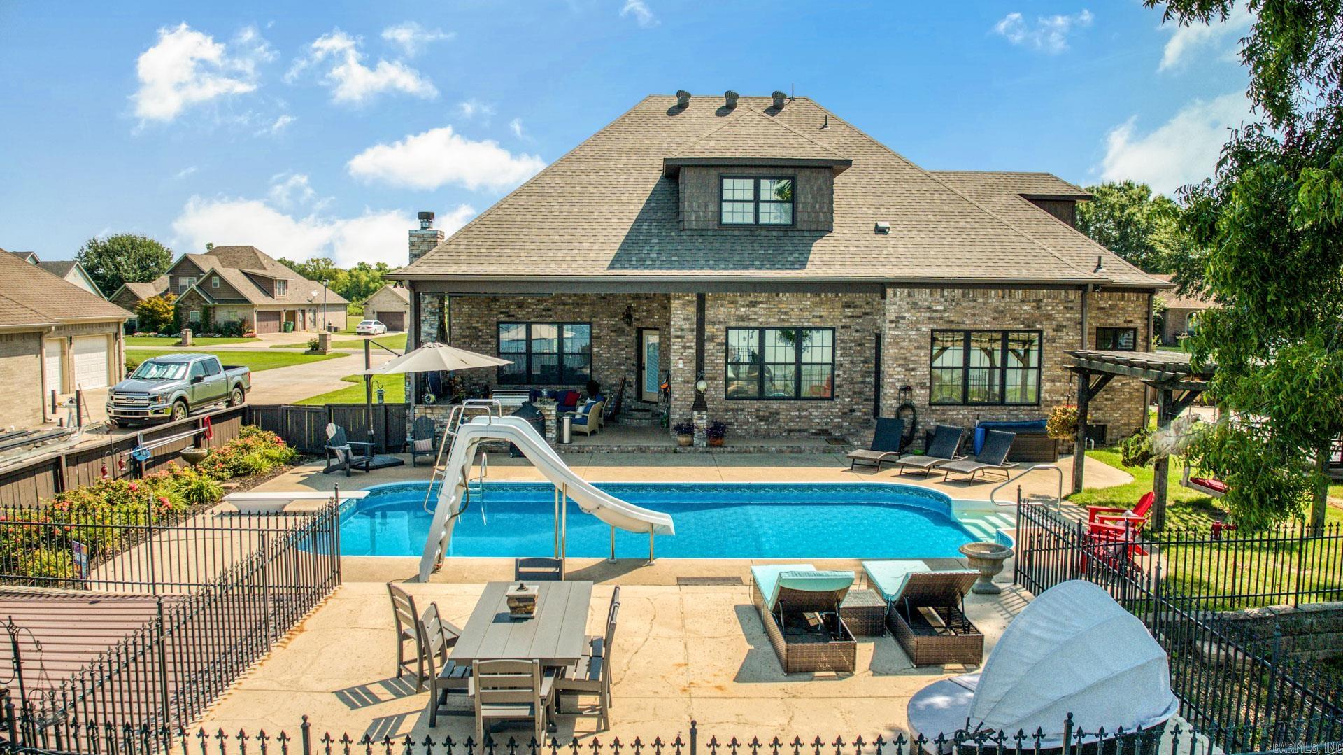 The River Plantation - Residential