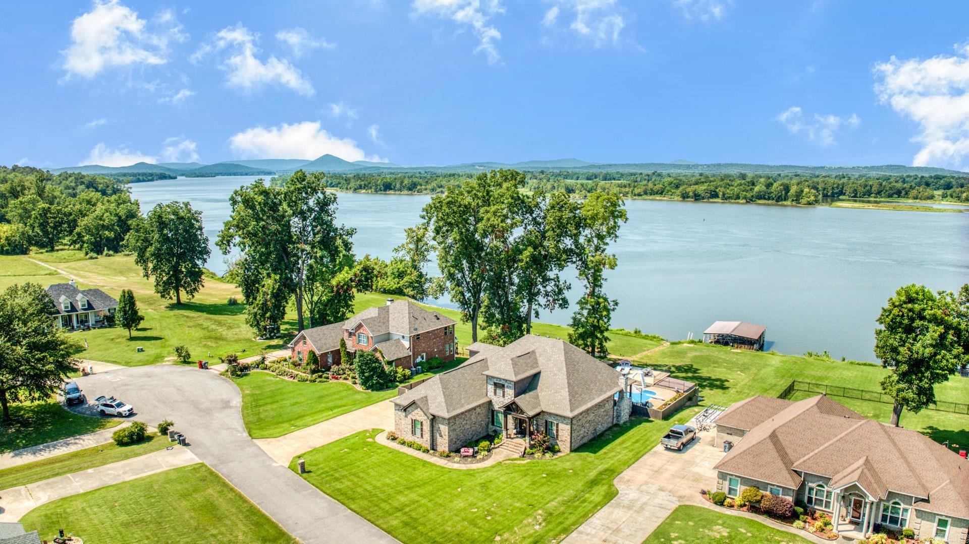 The River Plantation - Residential