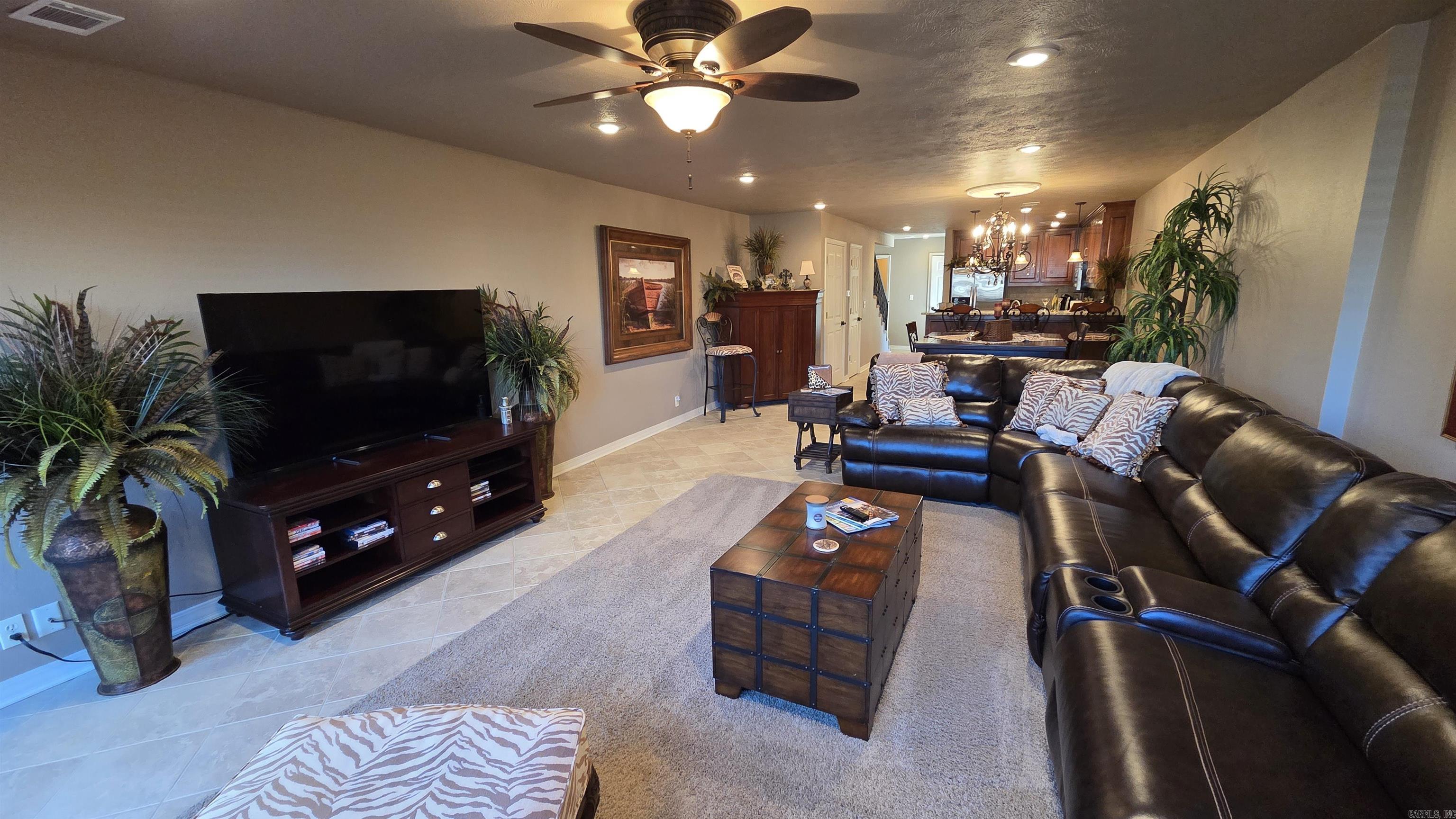 LAKEWOOD HILLS CONDO - Residential