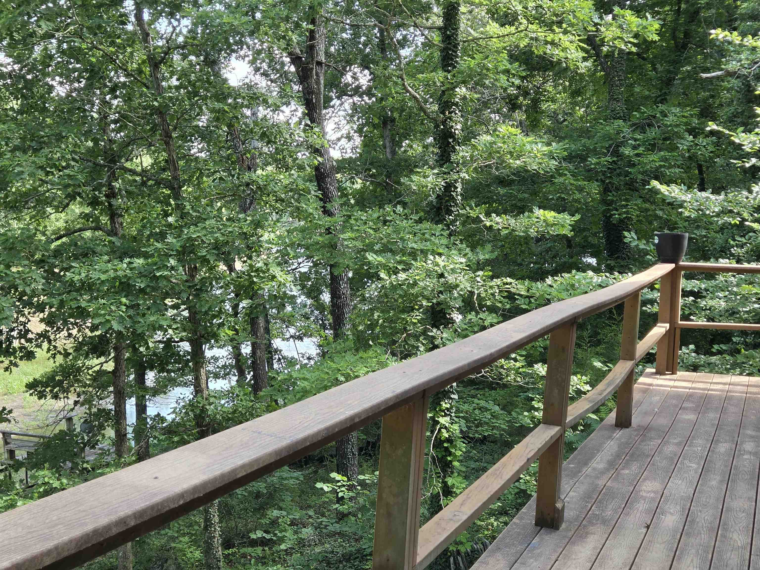 LAKE TERRACE ADDN - Residential