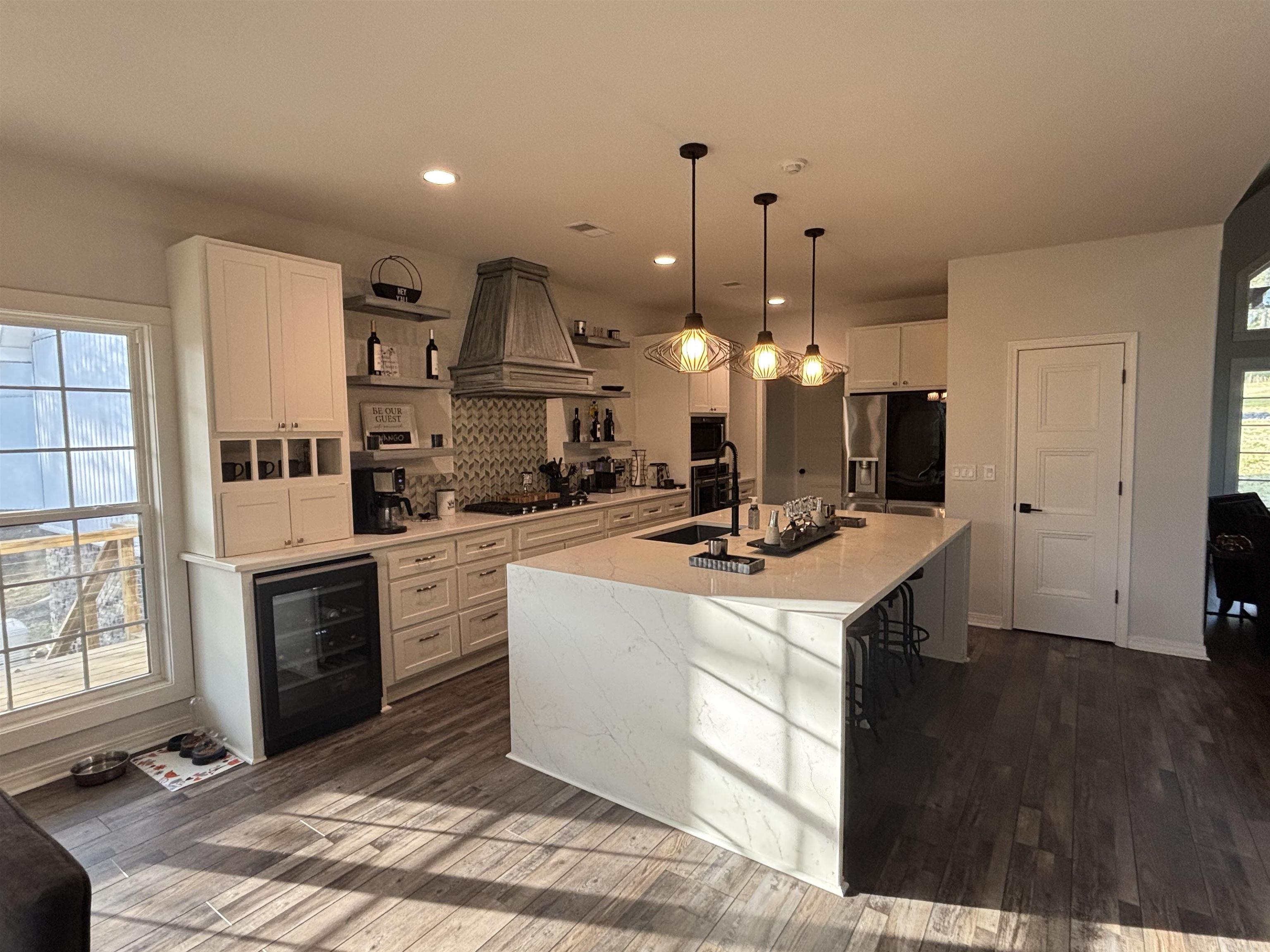 SHIRLEY - Residential