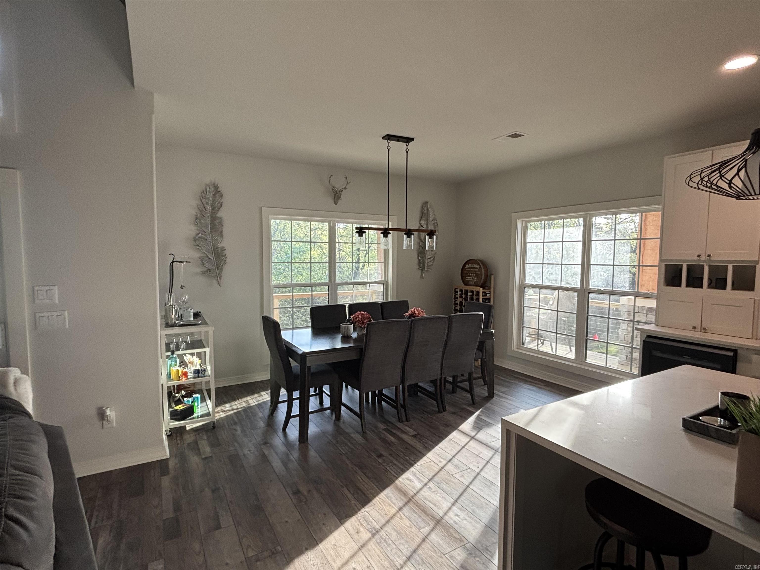 SHIRLEY - Residential