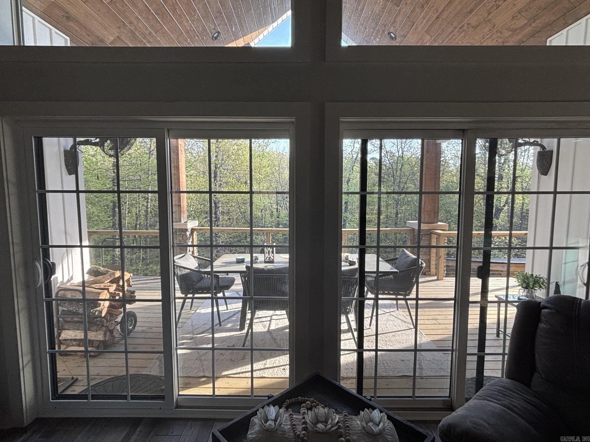 SHIRLEY - Residential