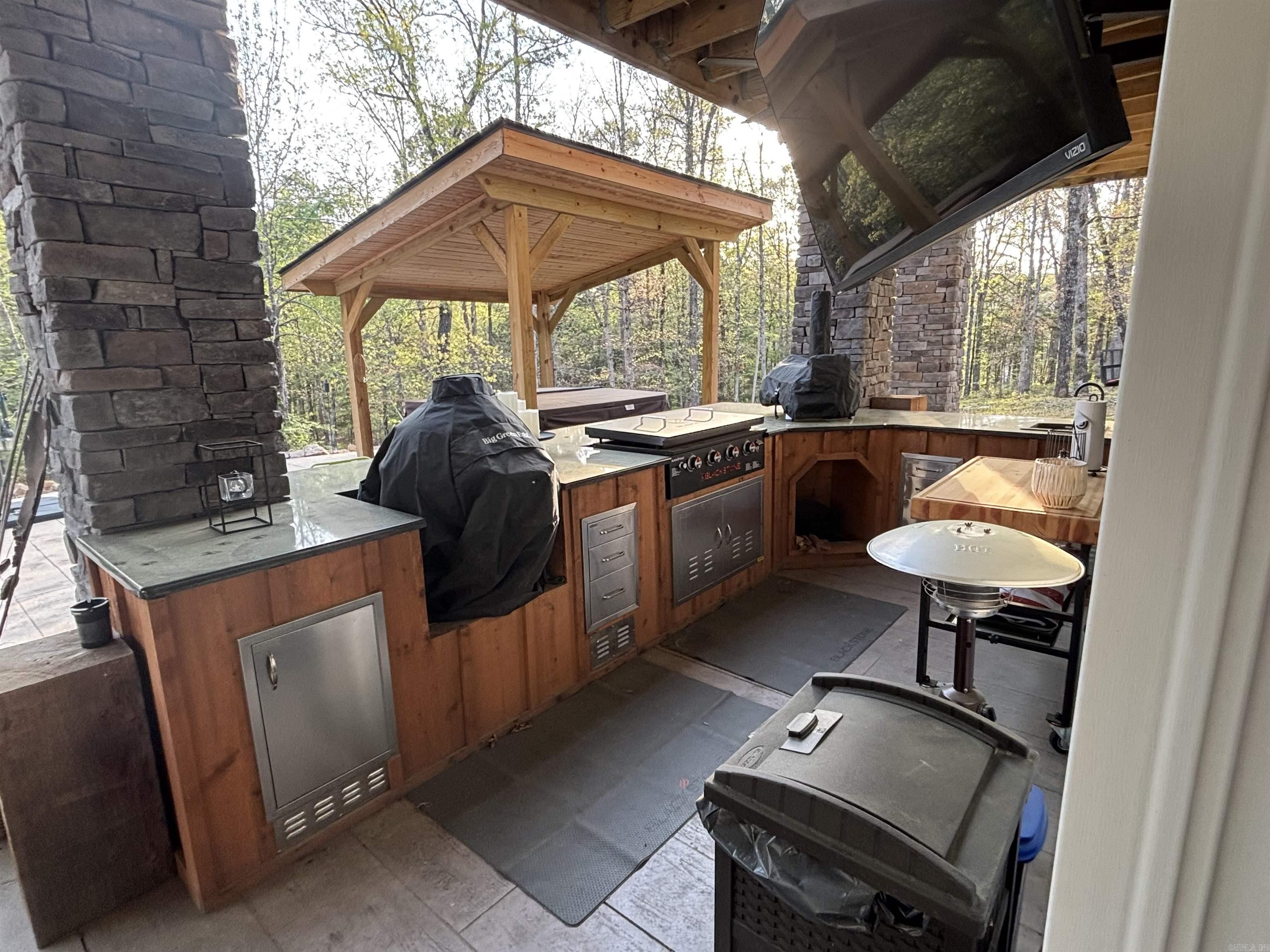 SHIRLEY - Residential