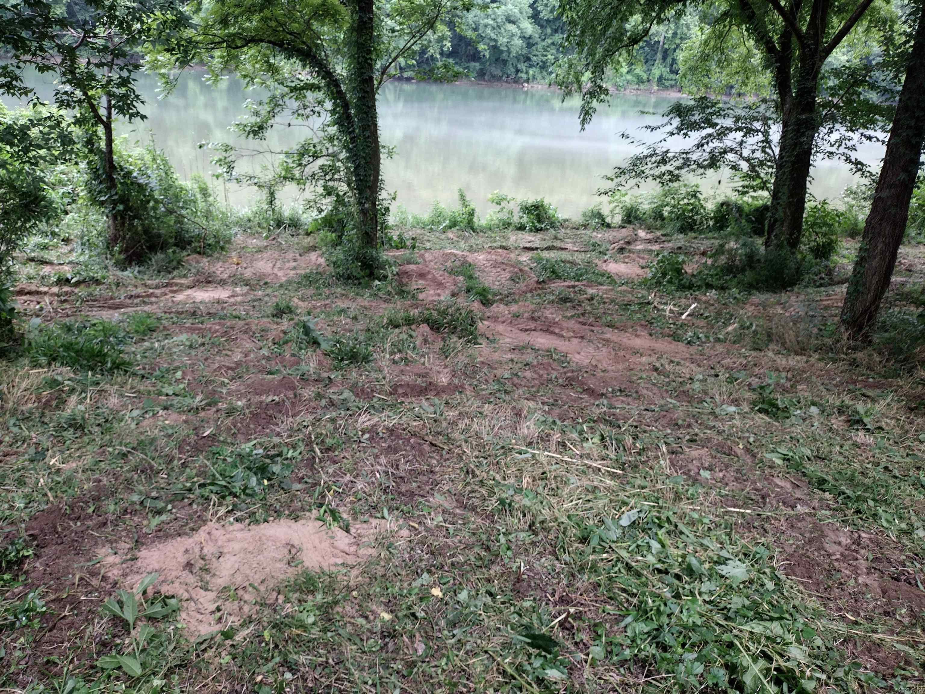 White River Estates - Land