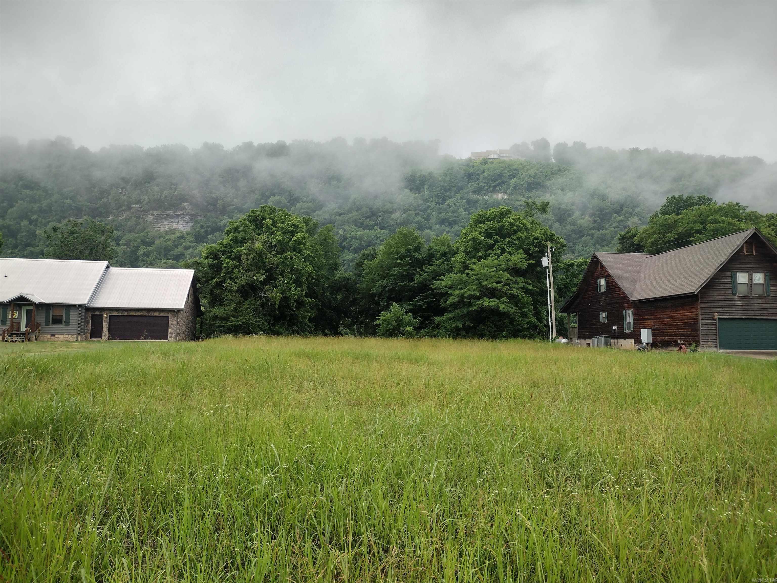White River Estates - Land