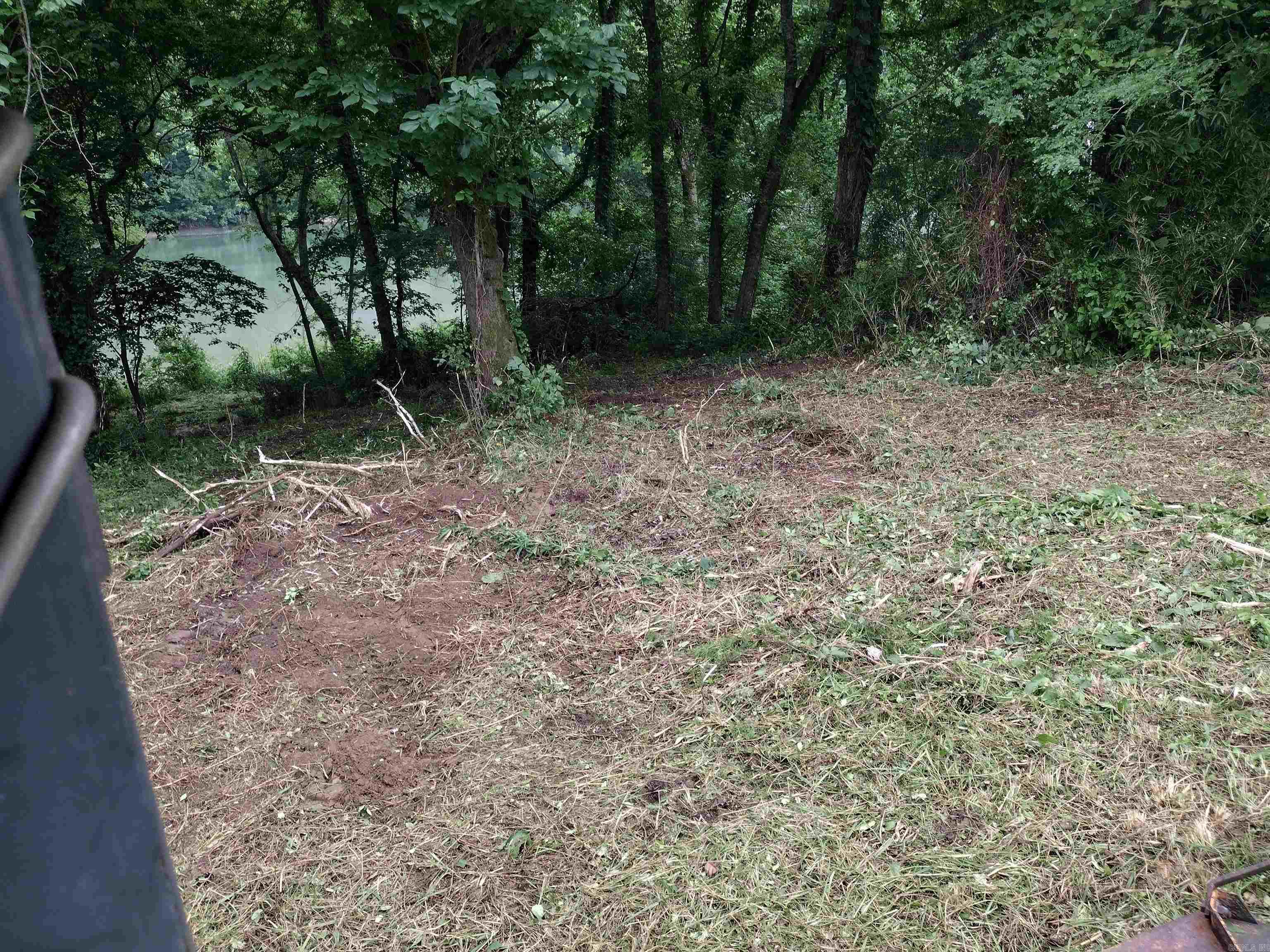 White River Estates - Land