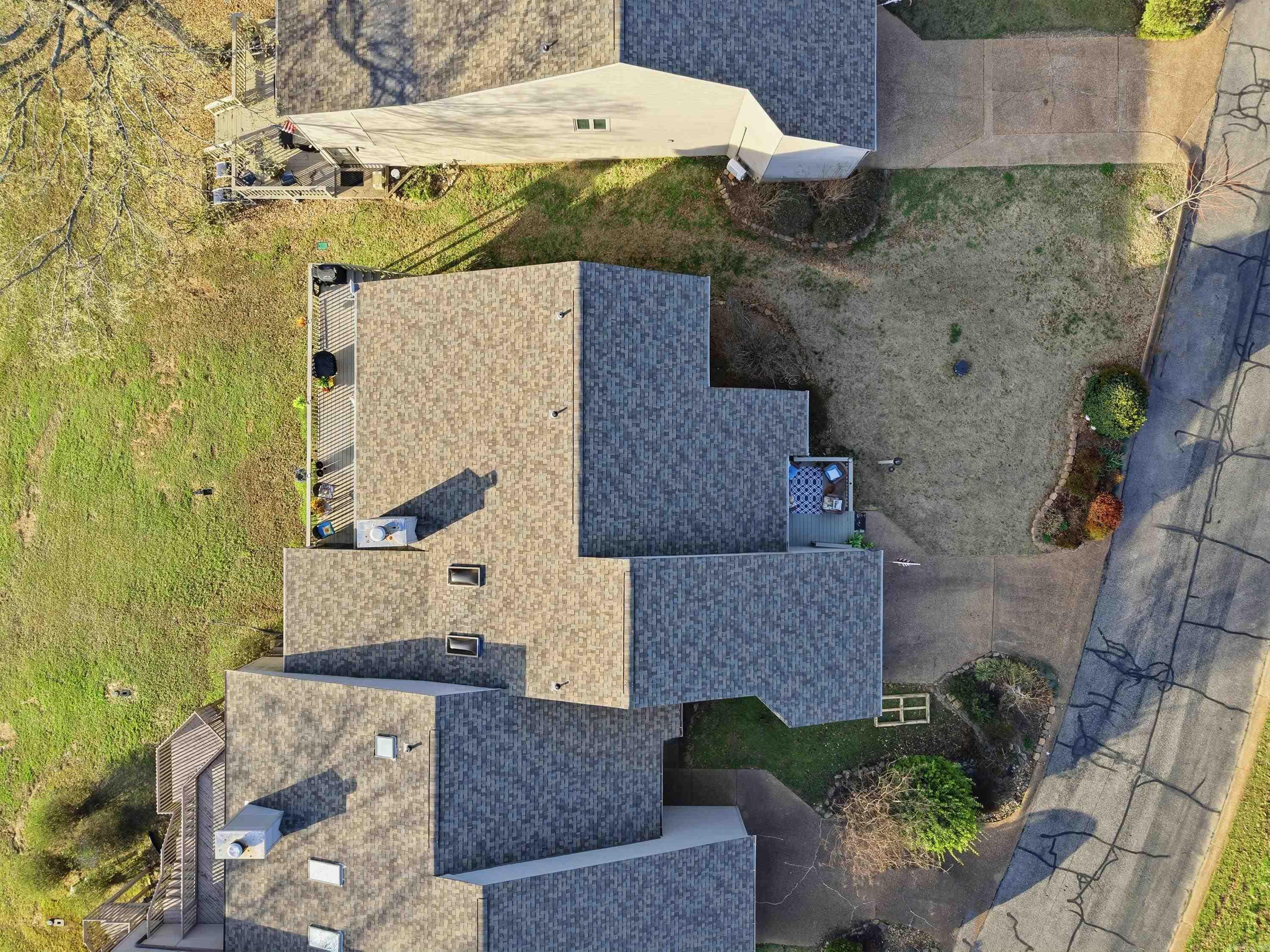 COUNTRY CLUB RIDGE TOWN - Residential