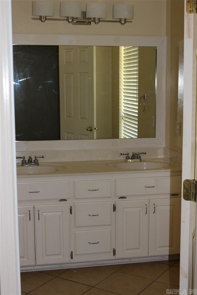 CHERRY CREEK ADDN - Residential
