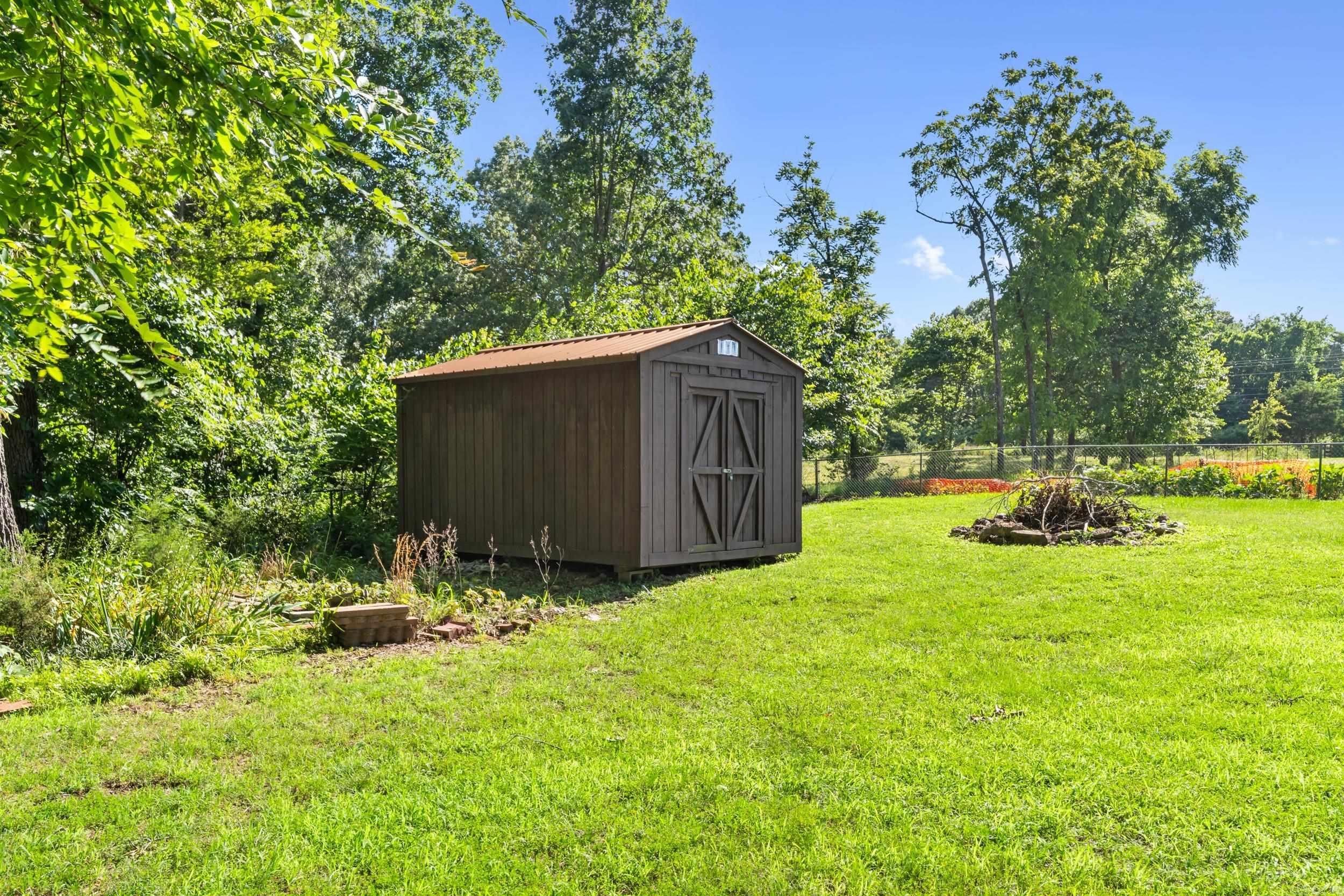LEHMANS SUB - Residential