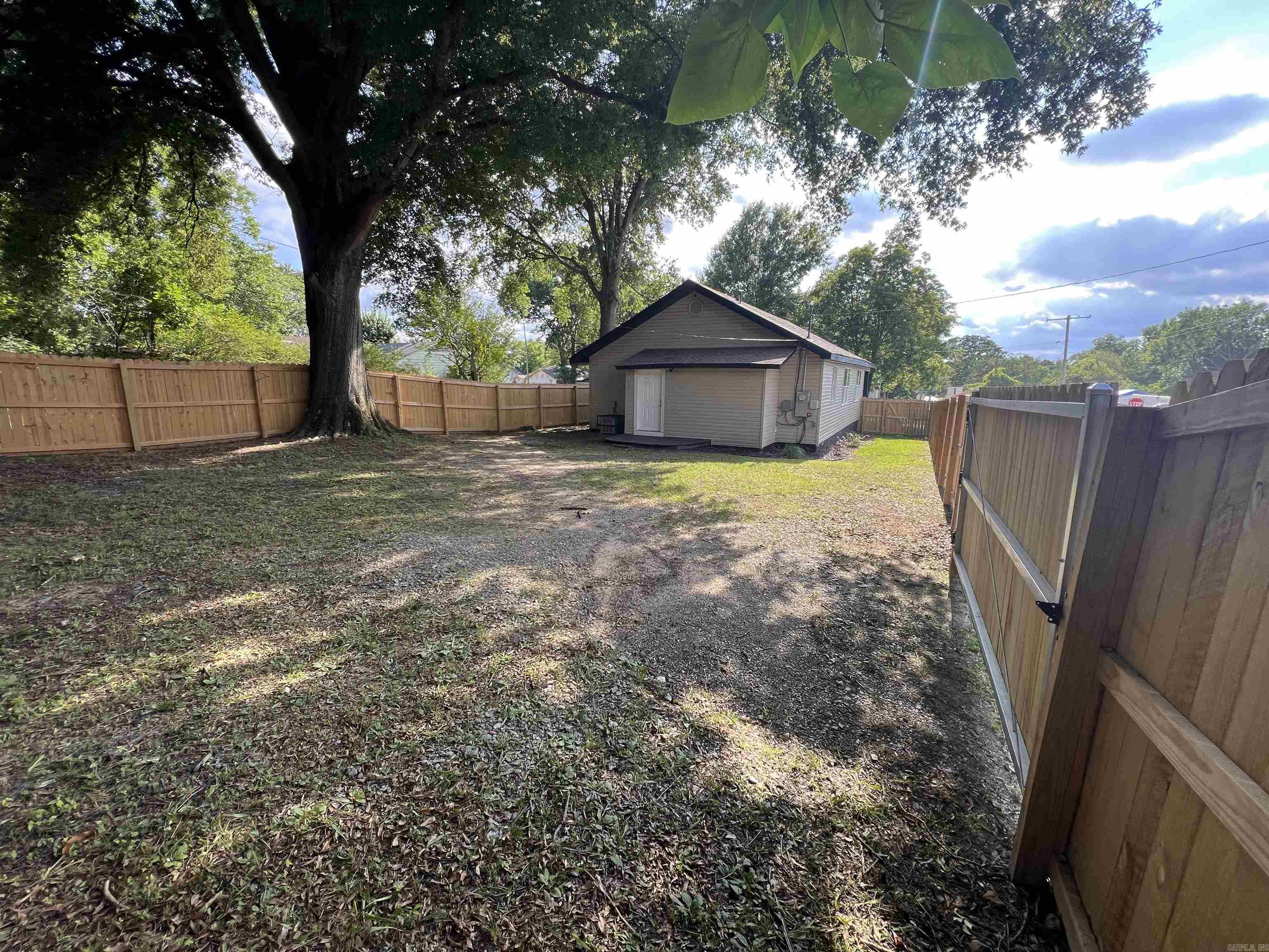 WORTHEN - Residential