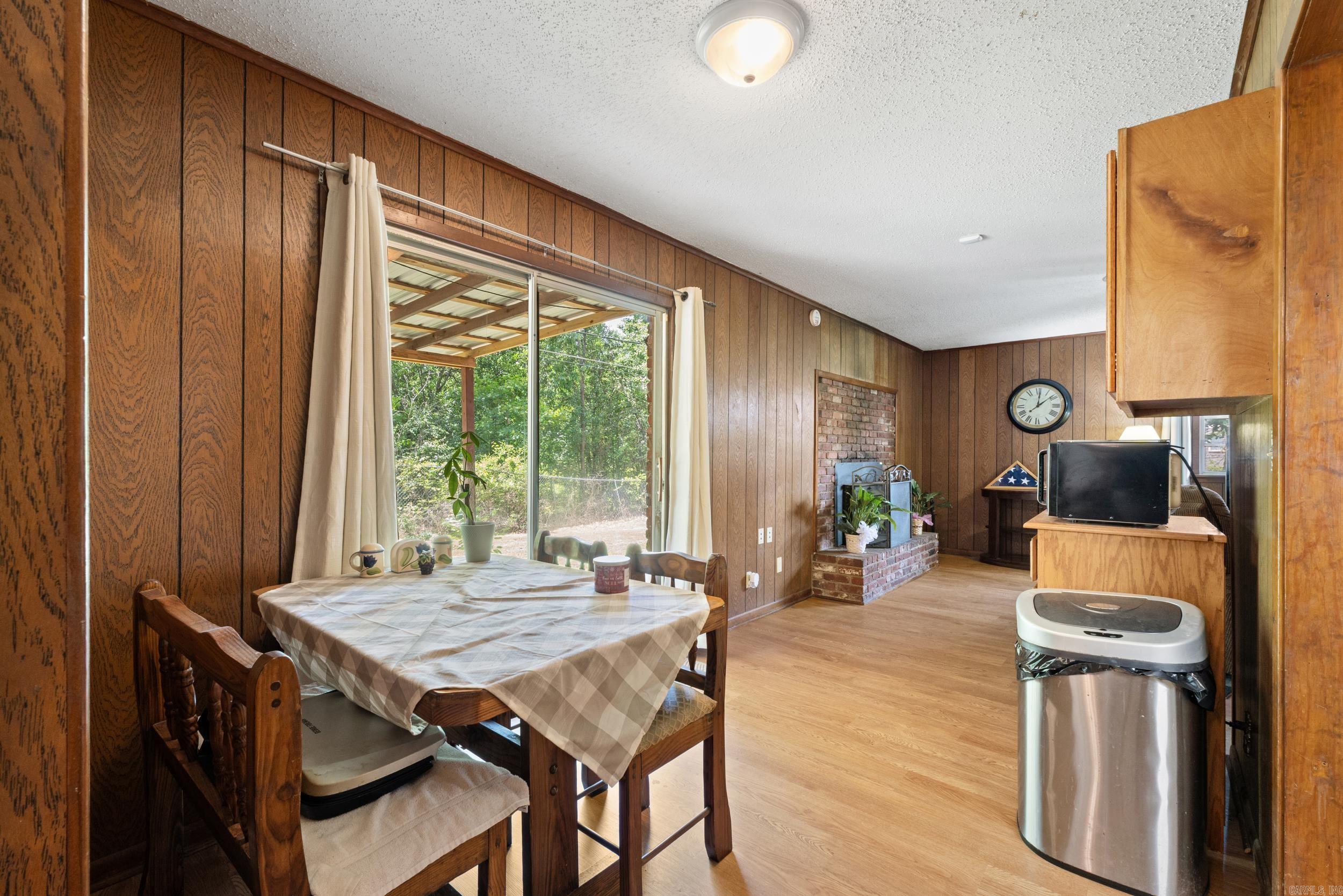 SHERWOOD FOREST WEST - Residential