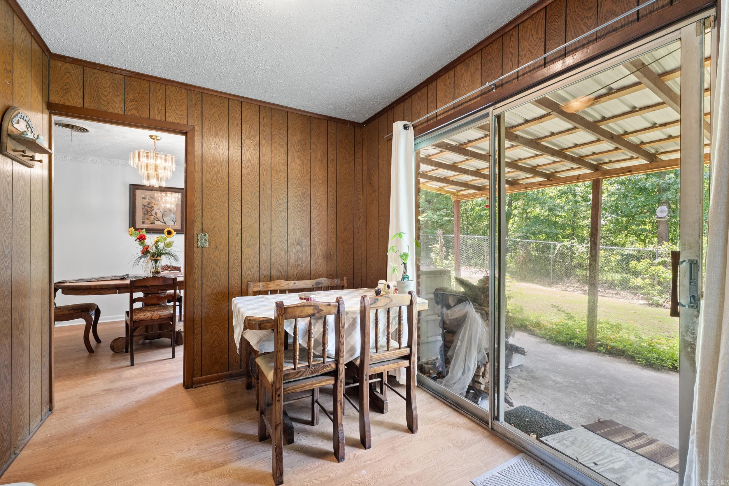 SHERWOOD FOREST WEST - Residential