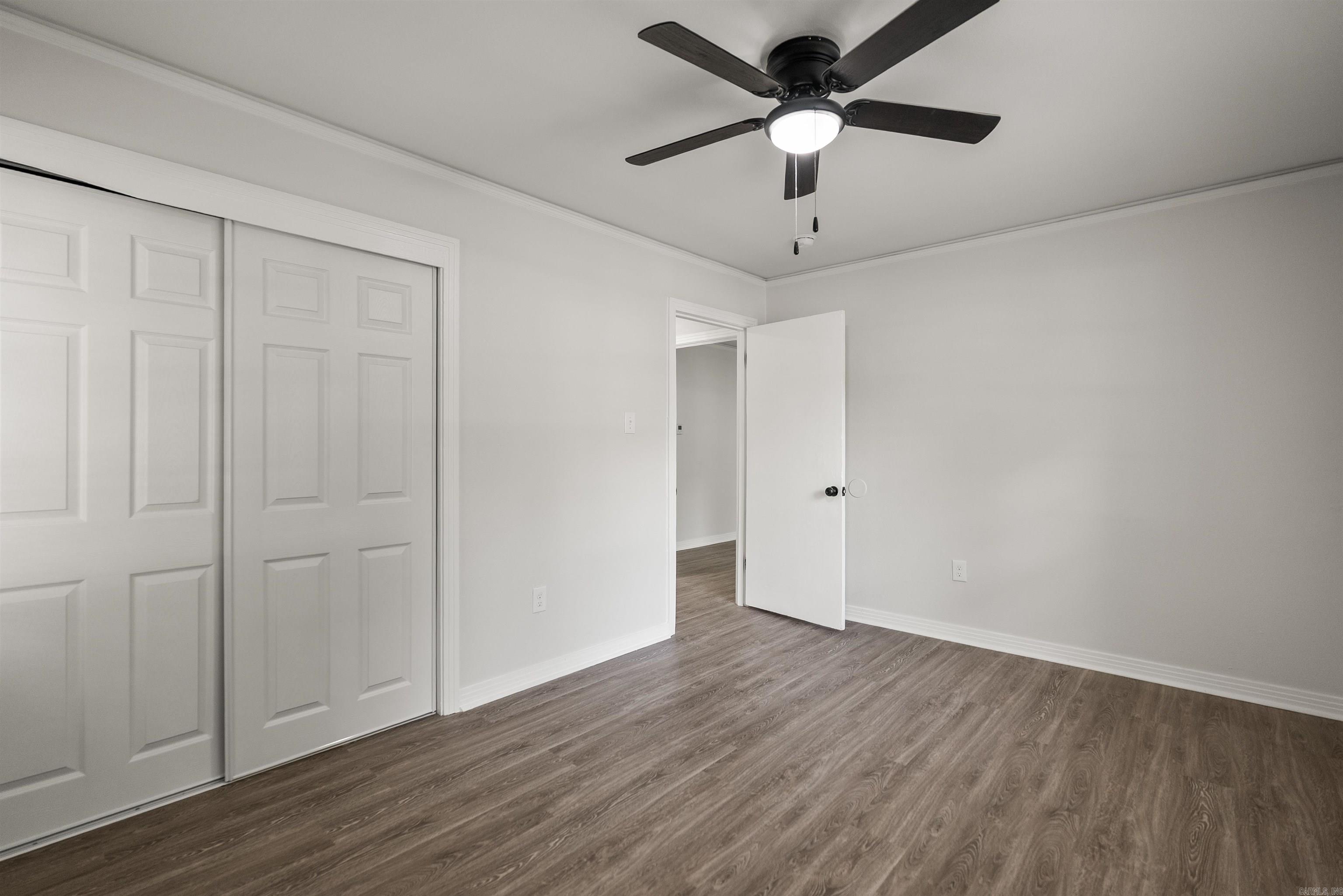 BARROW JOHN - Residential