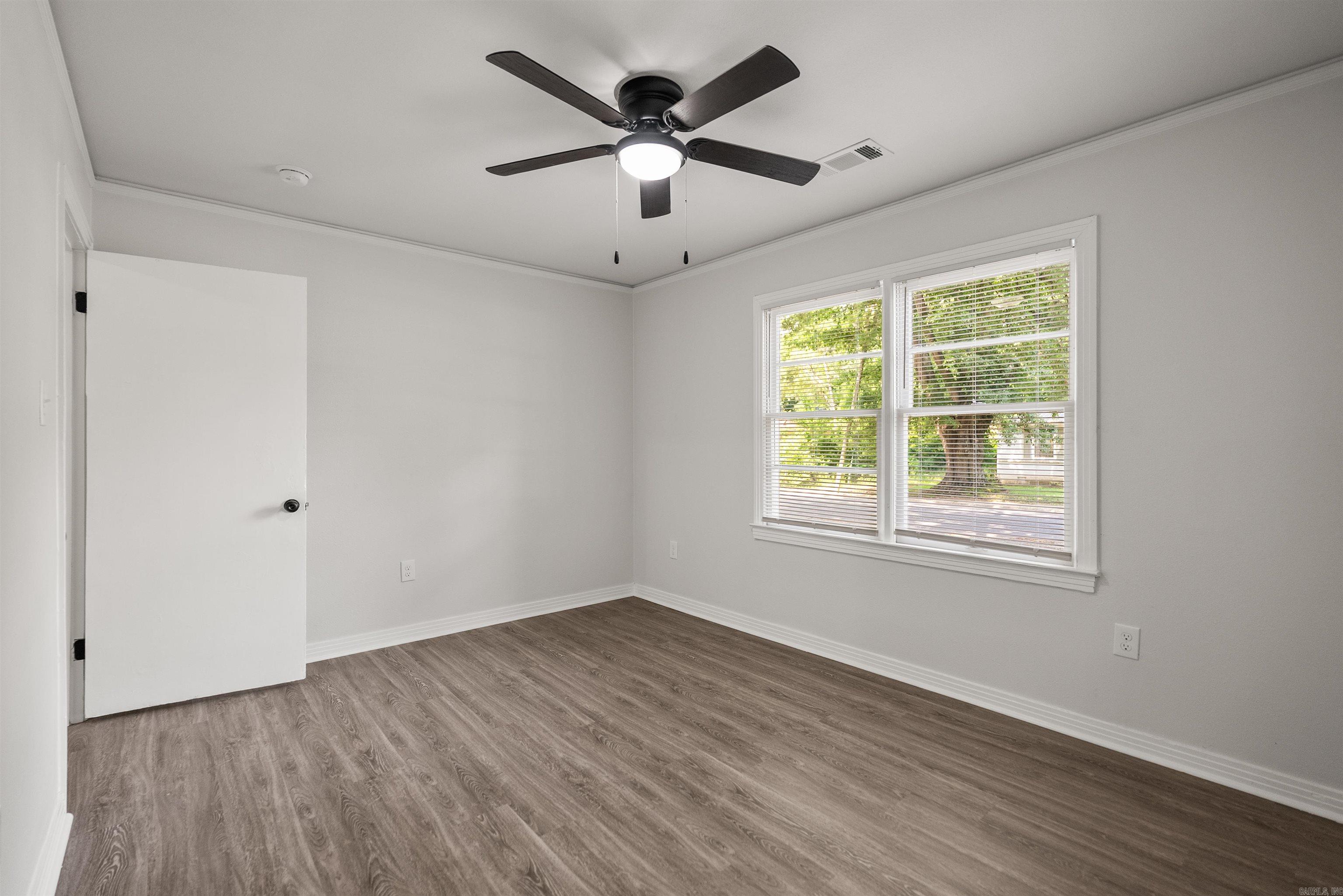 BARROW JOHN - Residential