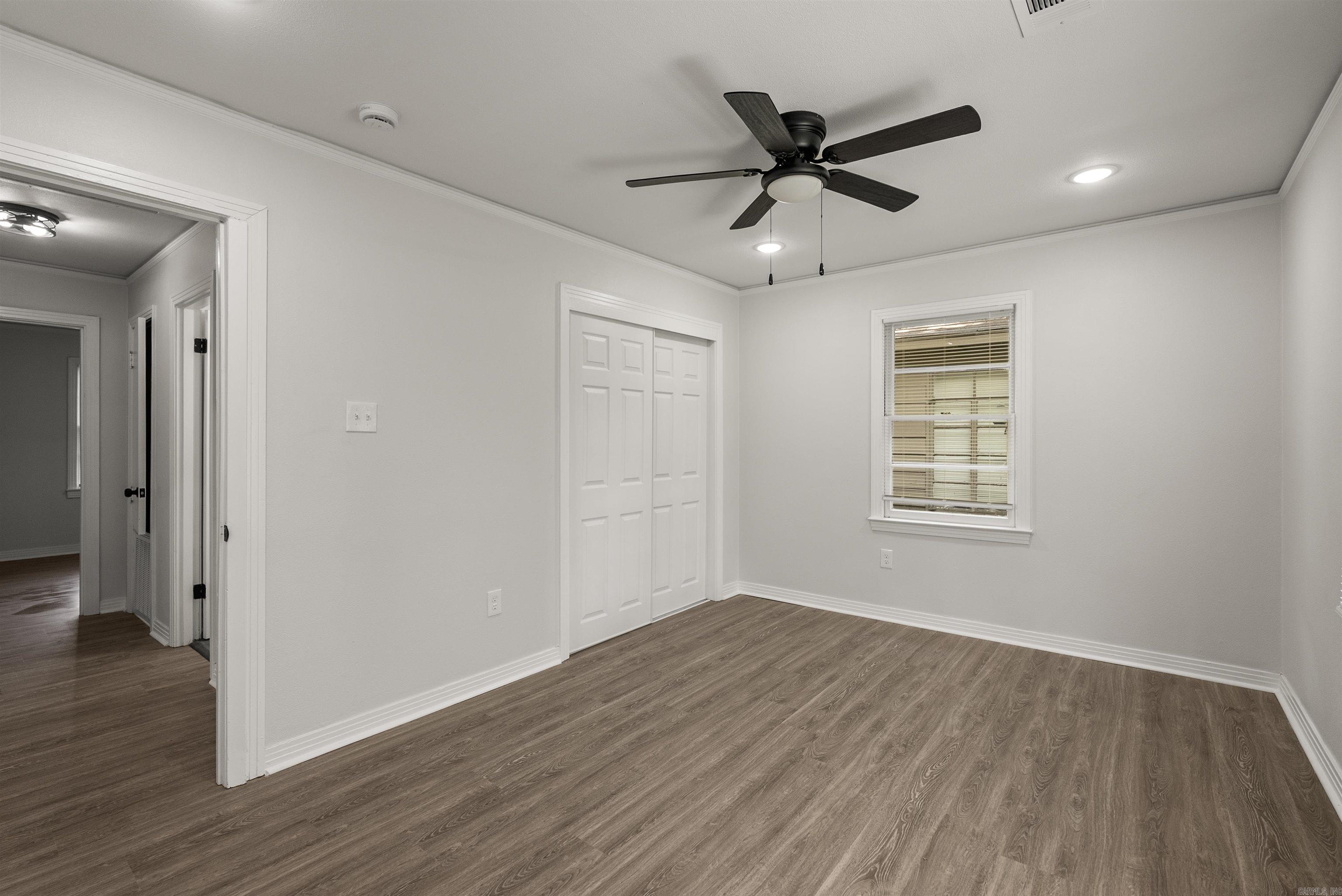 BARROW JOHN - Residential