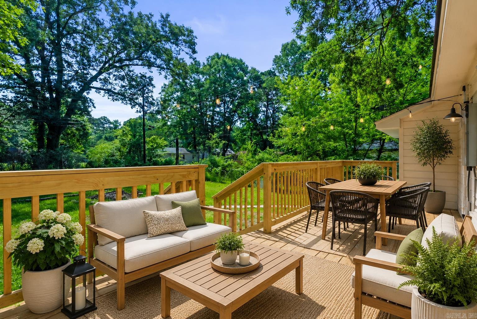 BARROW JOHN - Residential
