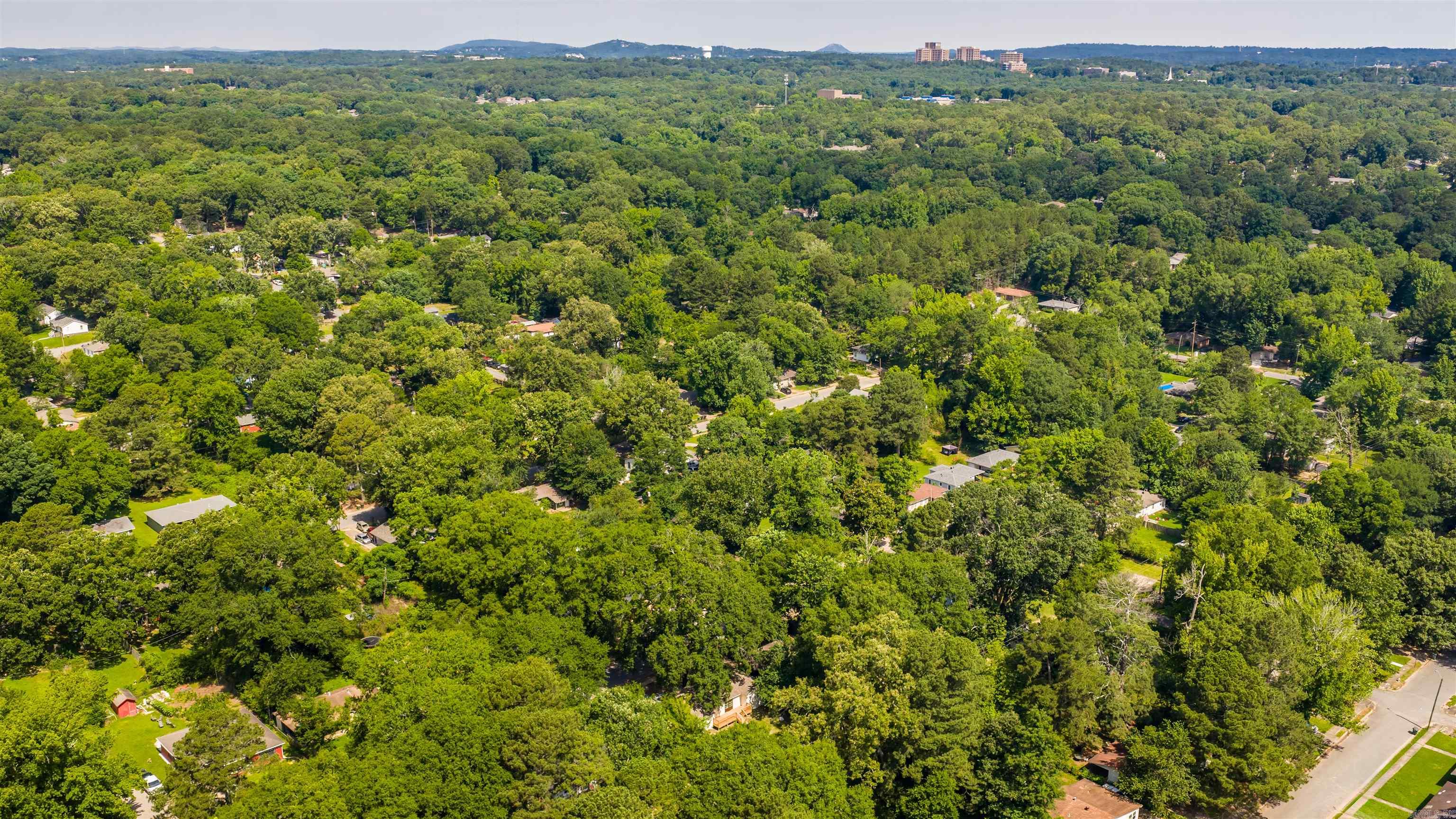 BARROW JOHN - Residential