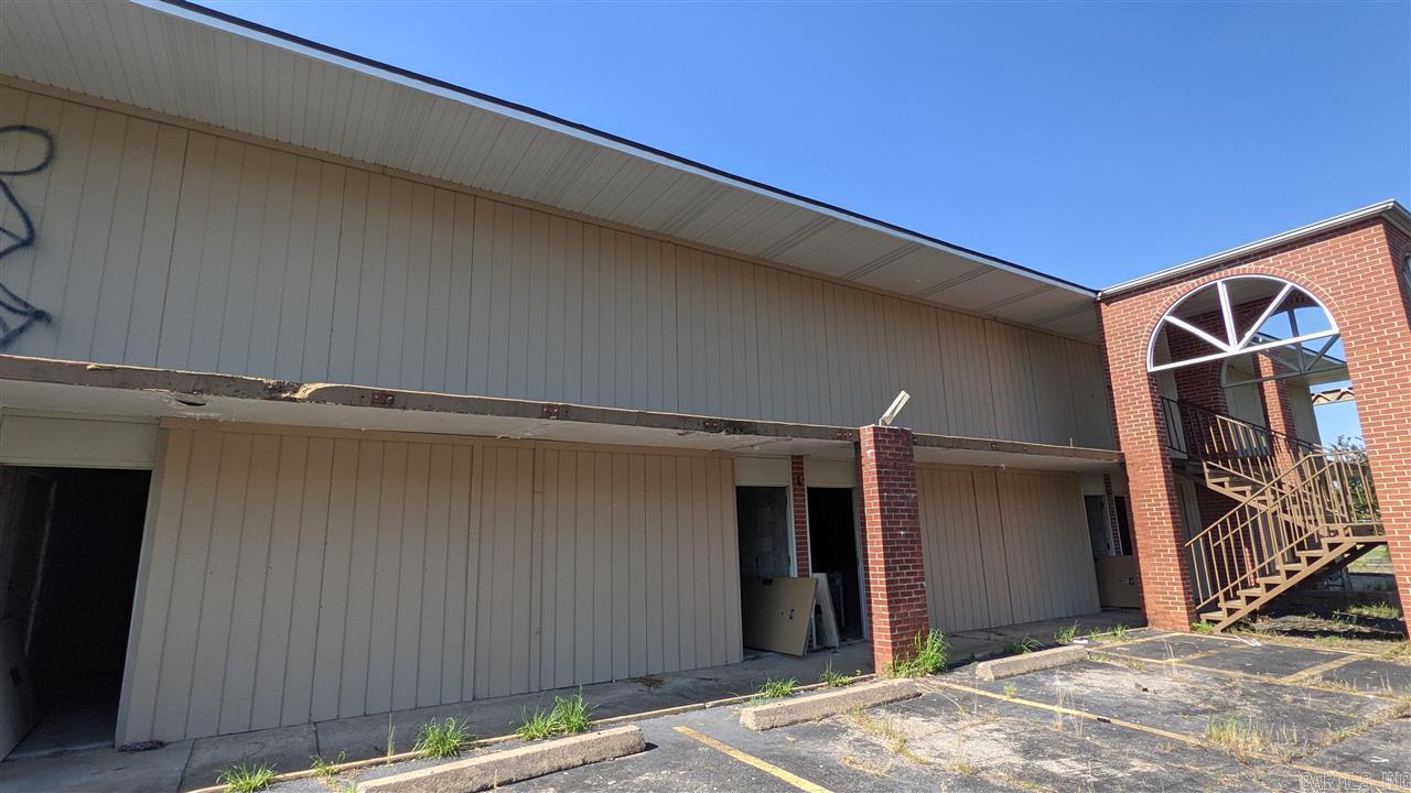 Searcy Outlots - Commercial Sale