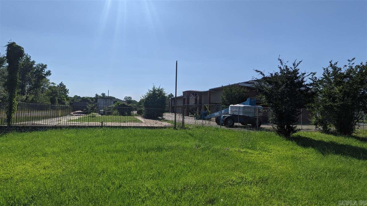 Searcy Outlots - Commercial Sale