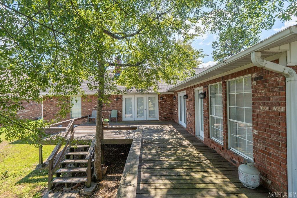 EDGEWATER COVE - Residential