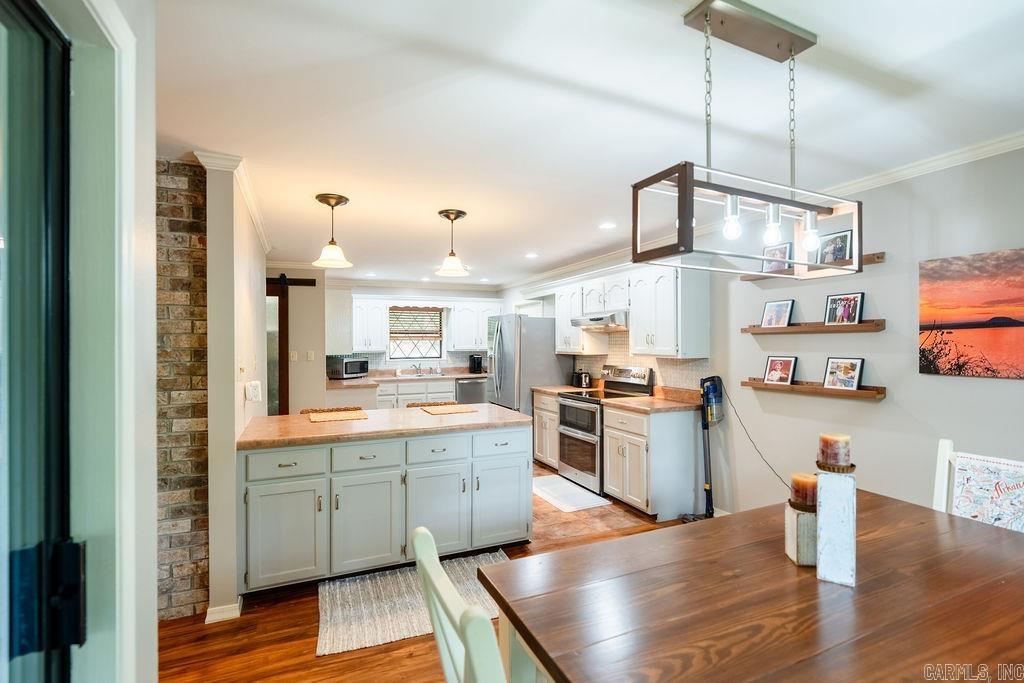 MOUNTAIN RANCH - Residential