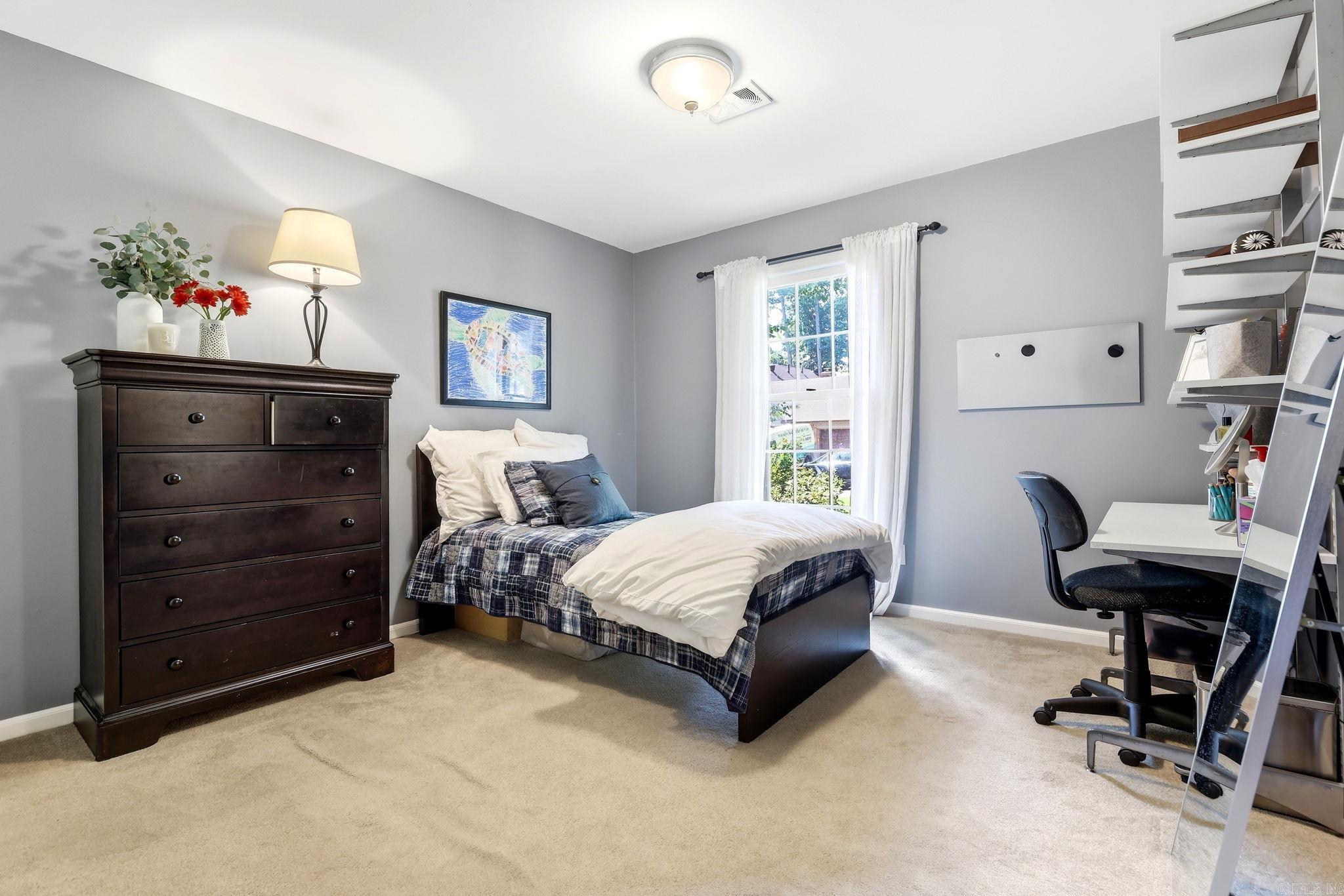 FOXCROFT - Residential