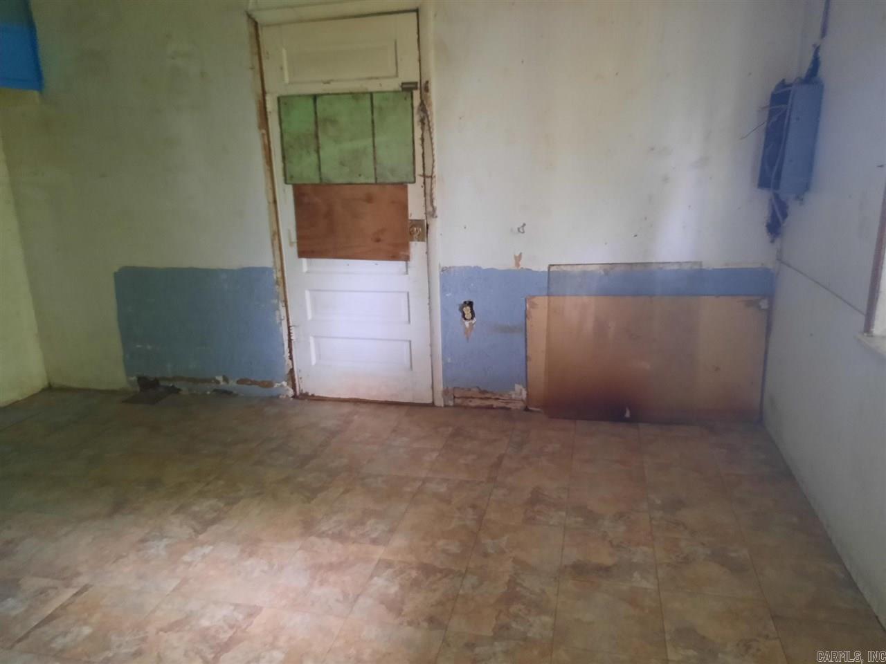 MENA ORIGINAL - Residential