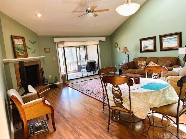 COUNTRY CLUB RIDGE - Residential