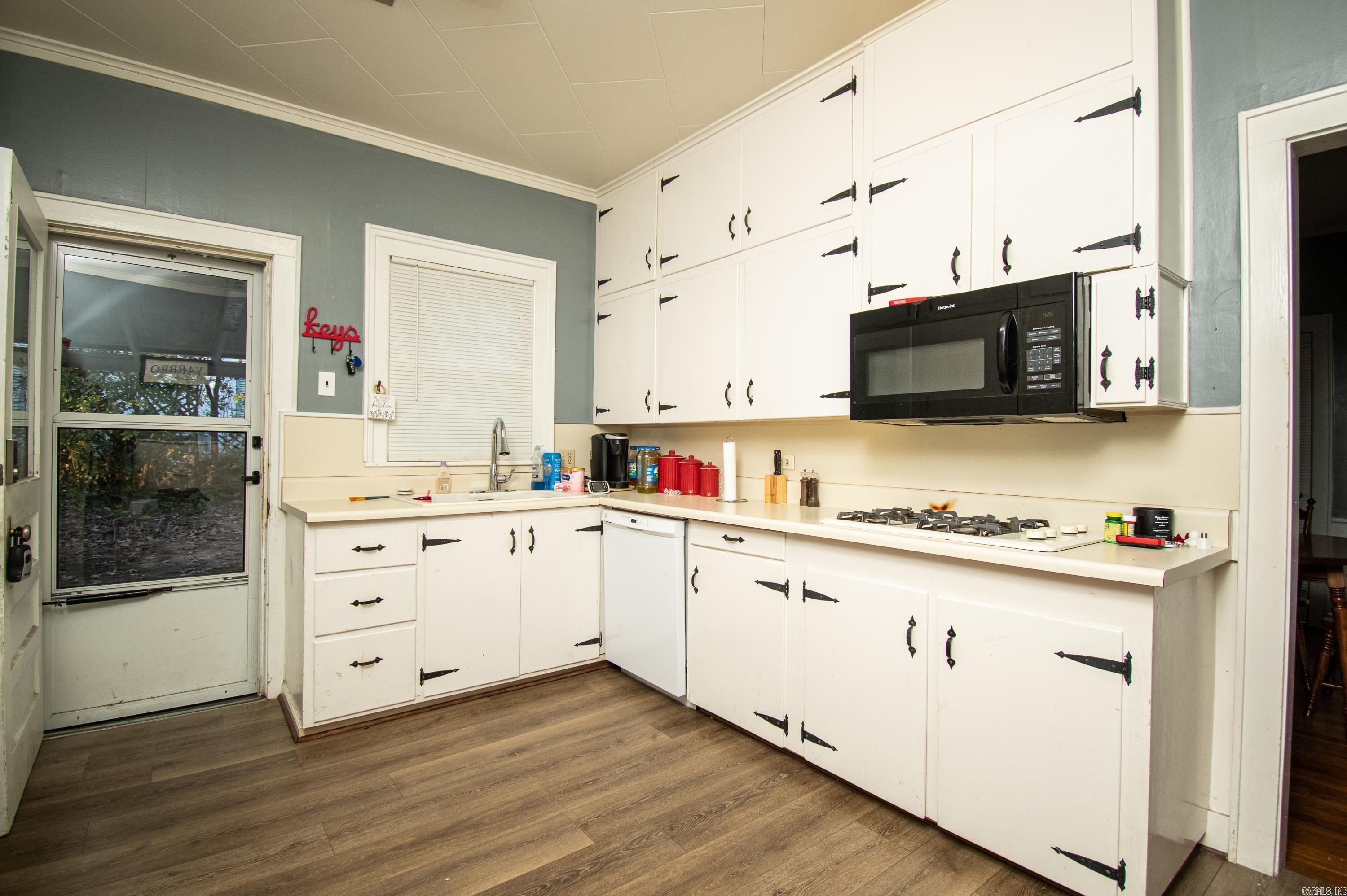 SHADY GROVE - Residential
