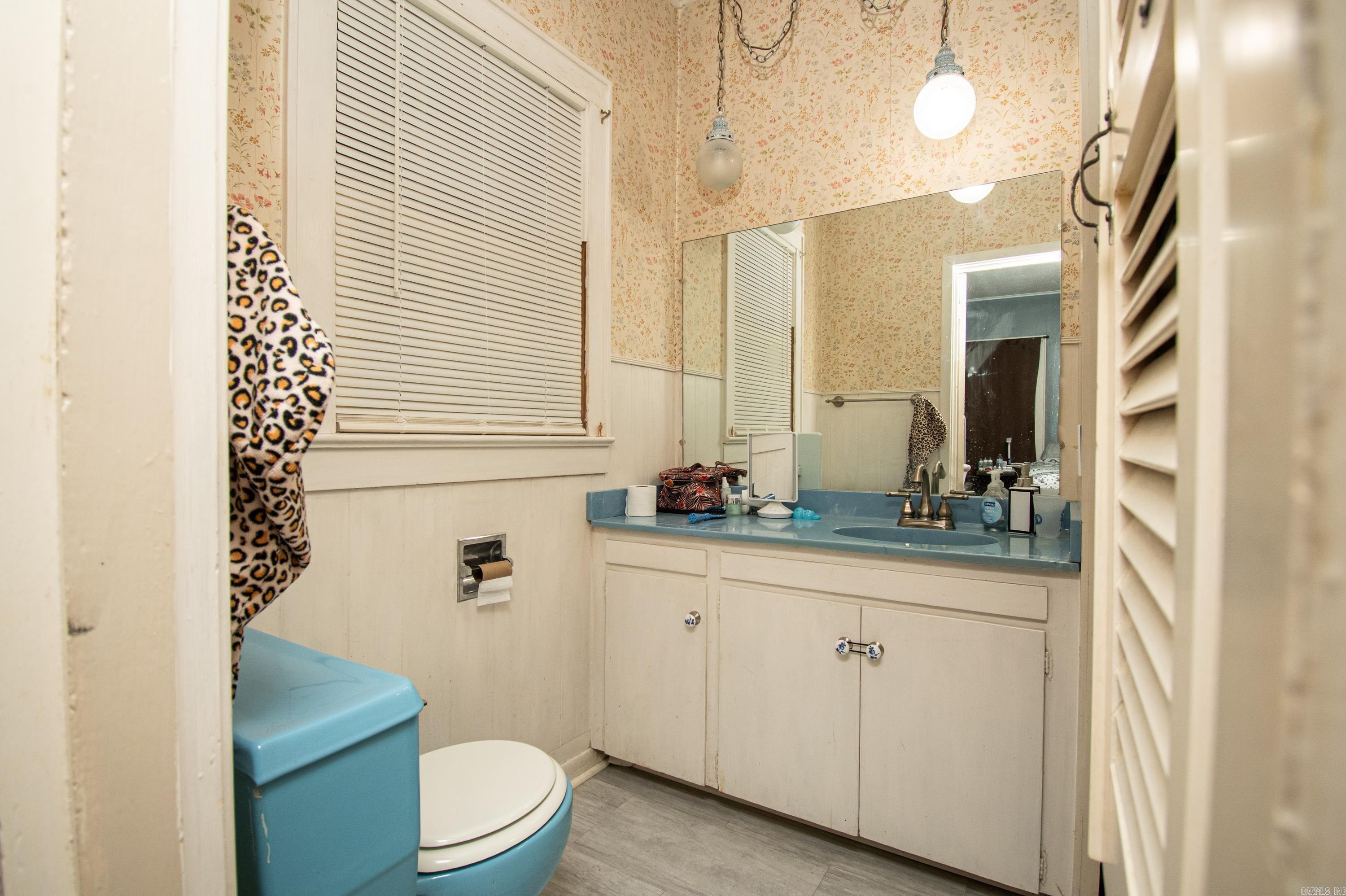 SHADY GROVE - Residential