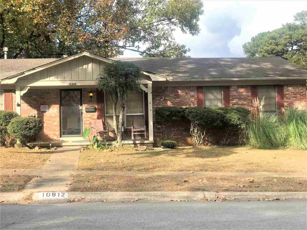 This home  is a bargain and in a great location. Tenant occupied and will require  30 days delayed possession after closing. Living room, EIK and Spacious den with fireplace. Laundry room has  1/2 bath. Carpet and hardwoods. Property needs cosmetic updates but is bargain priced to sell quickly.  When being shown , tenant will be there but will stay out of the way.  Brick exterior, corner lot. SF is strictly approx - not measured. There is no Sellers property Disclosure.