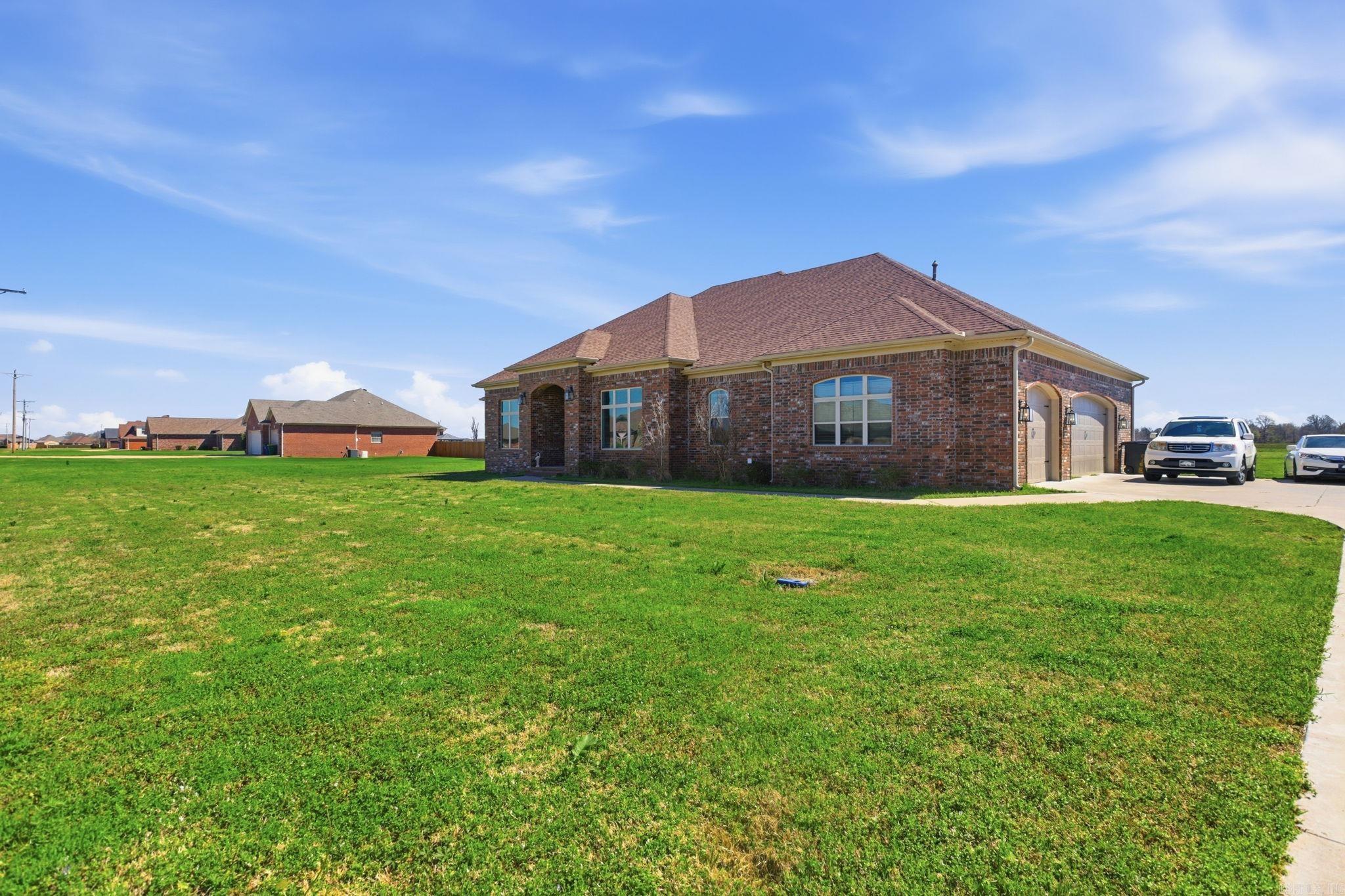ASHLEY DOWNS - Residential